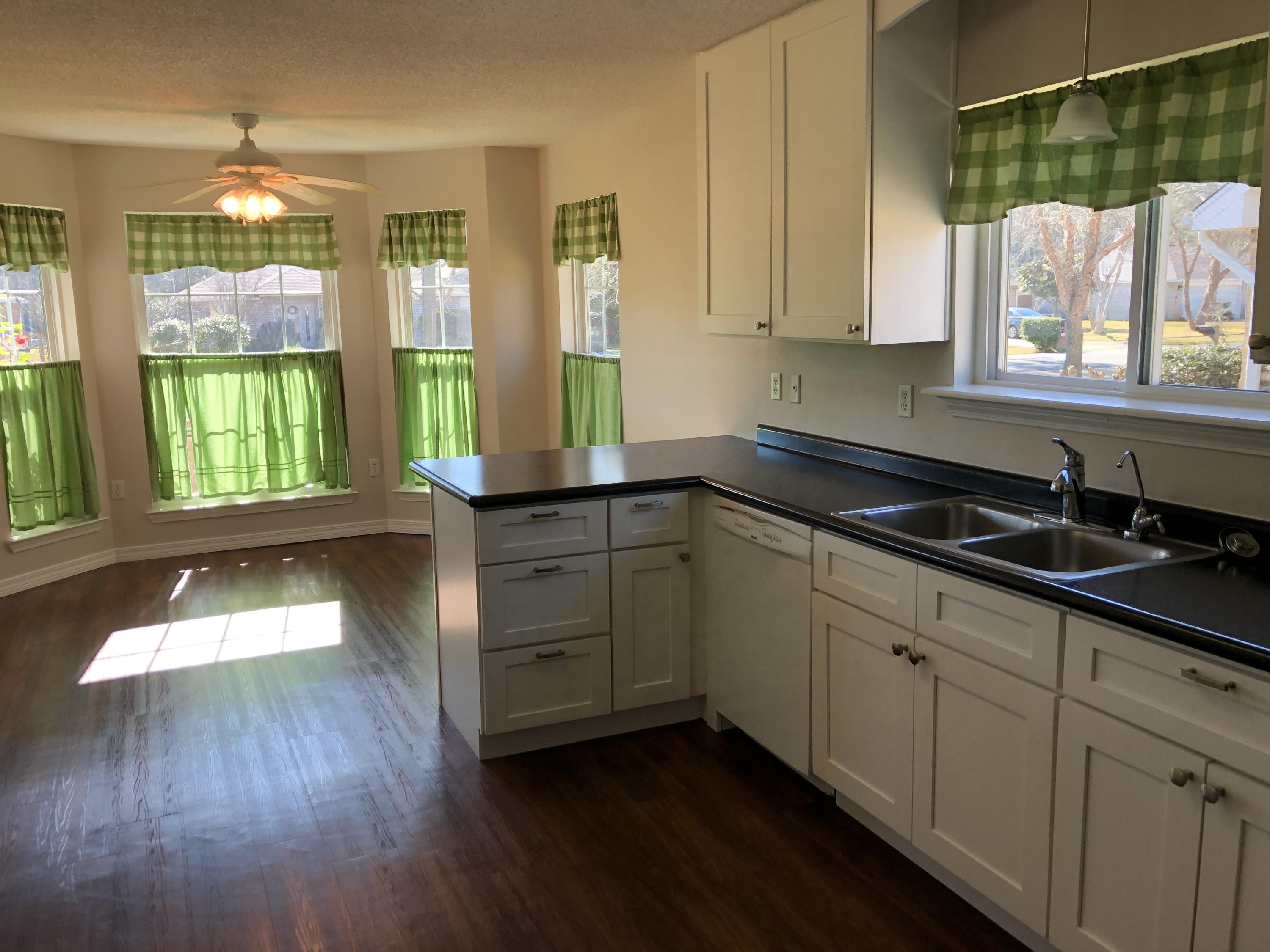 PARISH PINES - Residential Lease