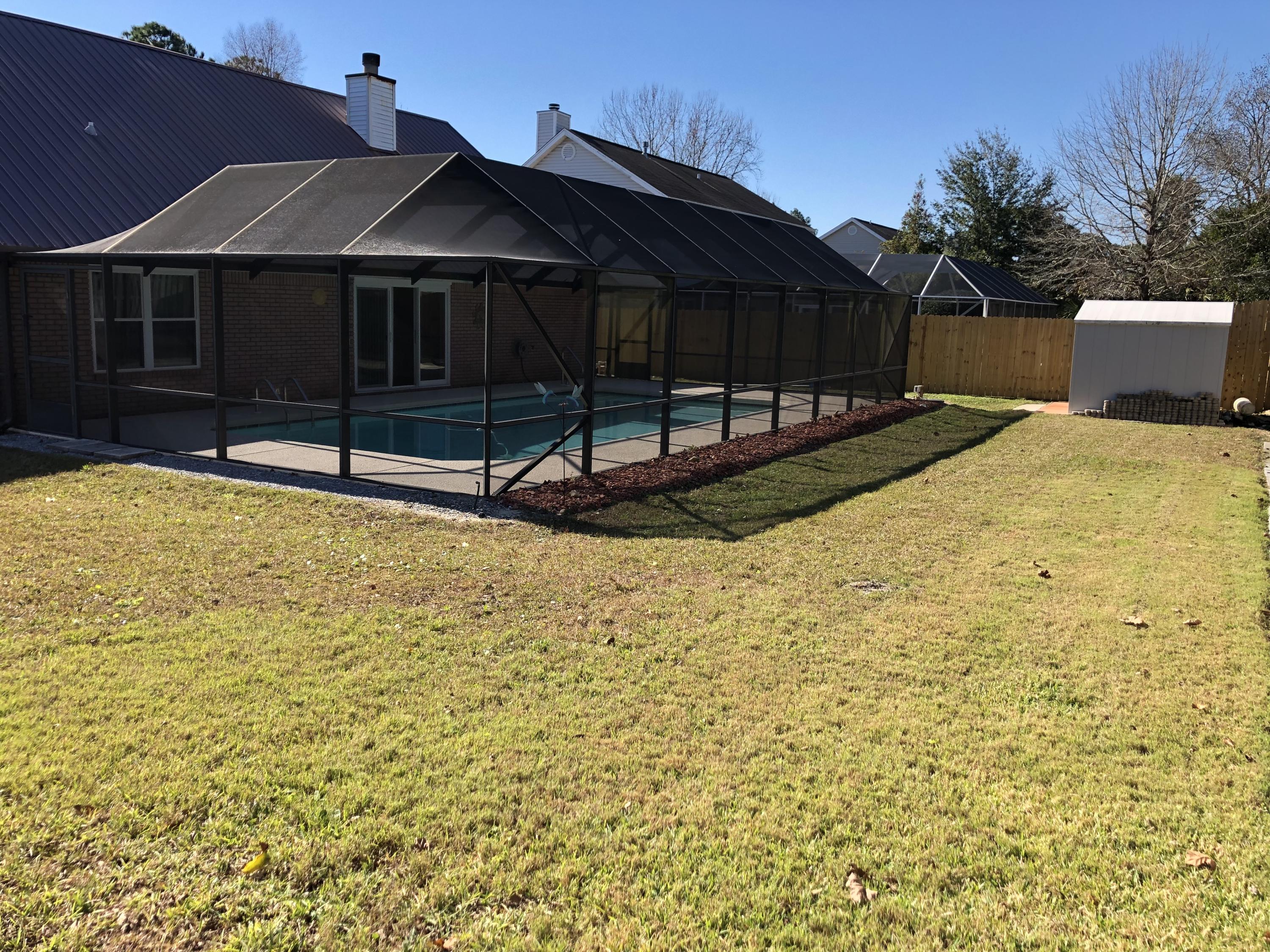 PARISH PINES - Residential Lease