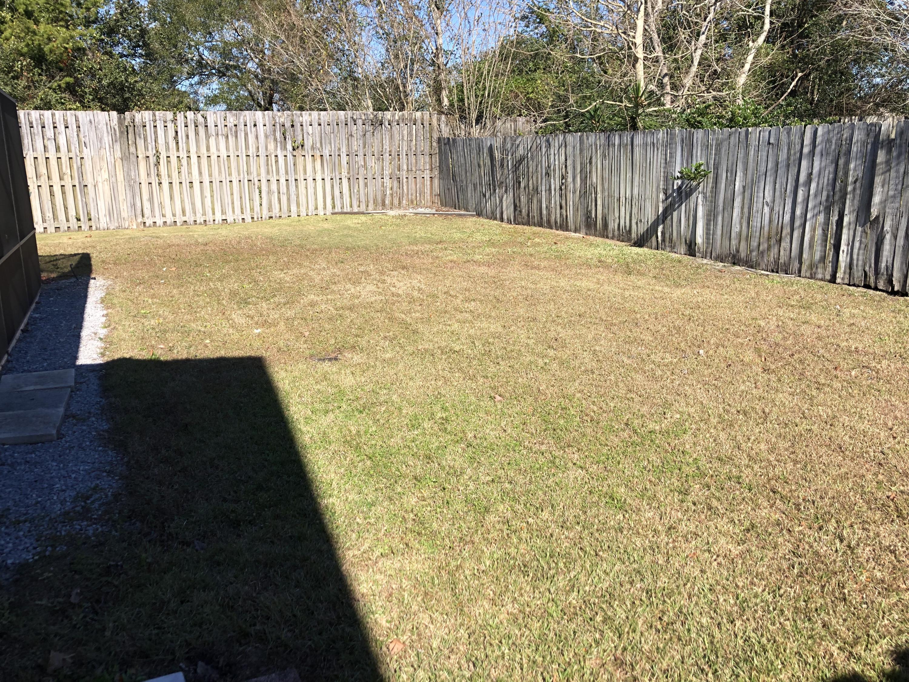 PARISH PINES - Residential Lease