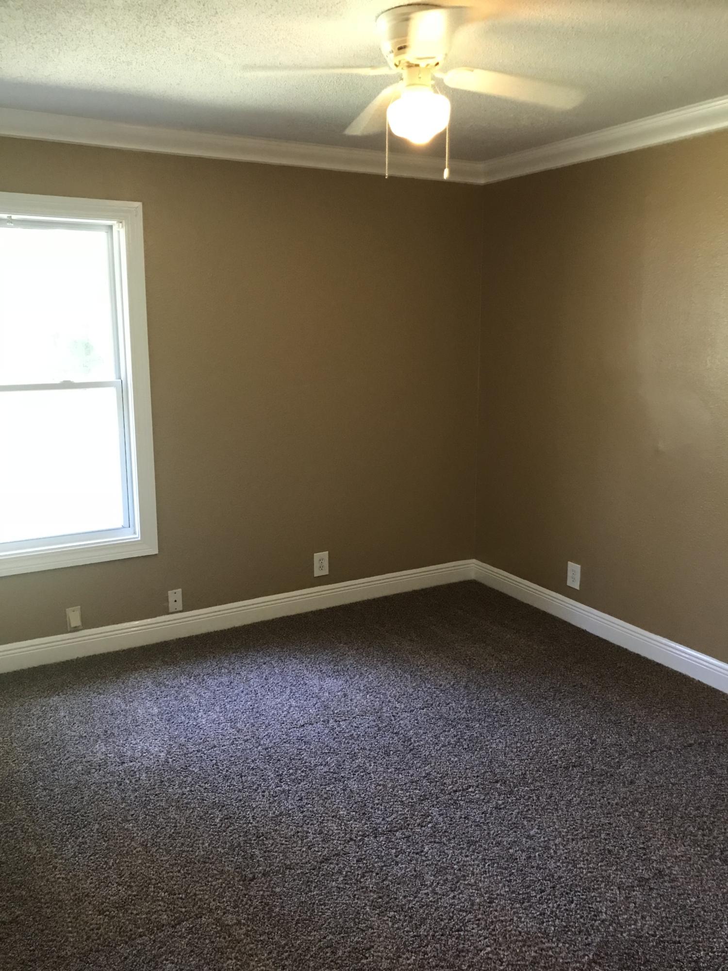 METES & BOUNDS - Residential Lease