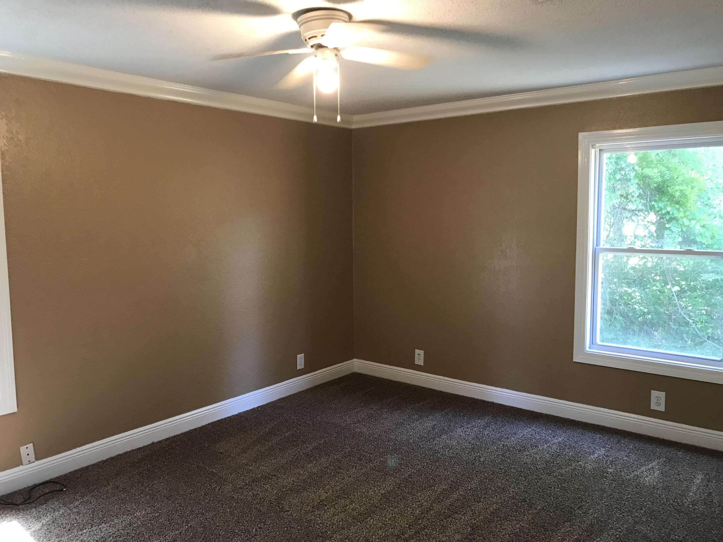 METES & BOUNDS - Residential Lease