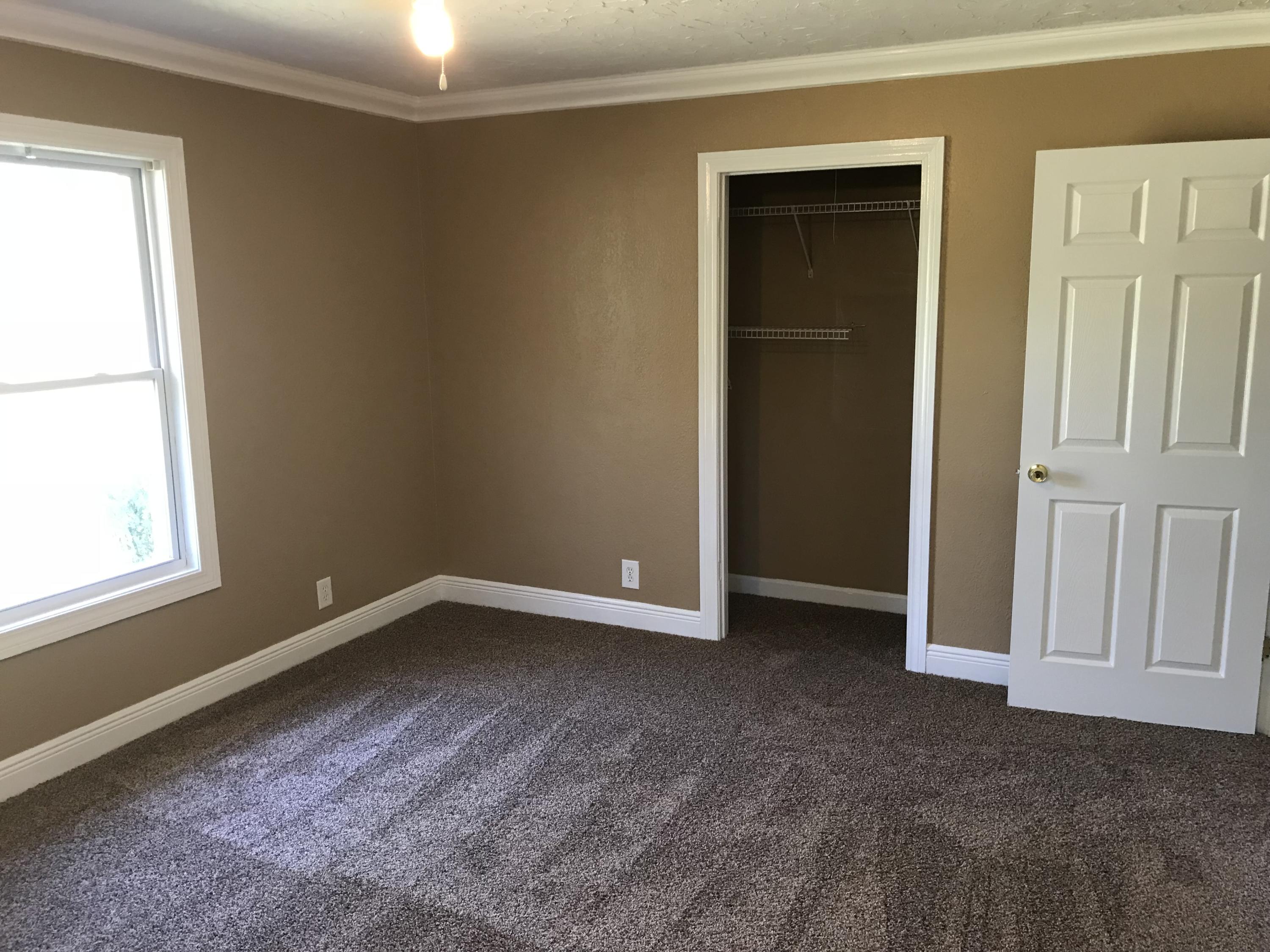 METES & BOUNDS - Residential Lease