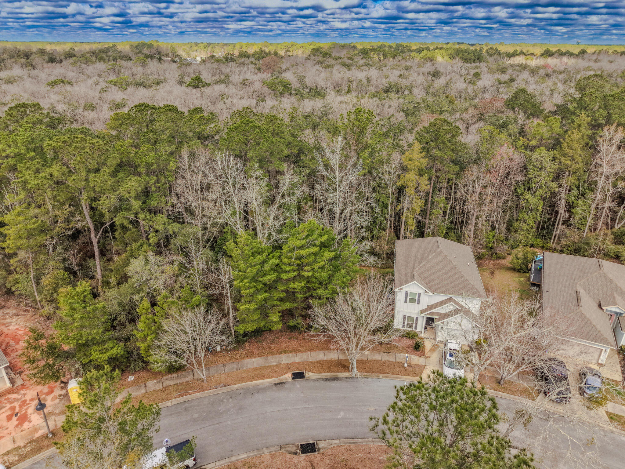LAGRANGE LANDING - Land