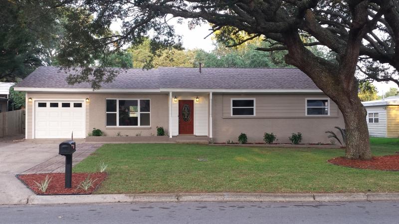 Beautifully renovated, move-in ready, 4 Bedroom, 3 Bathroom home located centrally in Mary Esther close to everything; only minutes to Hurlburt Field,and Eglin AFB, and a short walk or bicycle ride to the Santa Rosa Mall, school, park and beach.
EVERYTHING in this home is brand new - from the flooring and windows to the HVAC and the beautifully crafted stand up tile showers,and bathtub. This almost 2200 sq. ft., split floor plan home features a Master Suite with large walk-in closet, and his and hers vanities in master bath. Has a formal living room, a family room, a formal dining area, and a eat-in kitchen area. There are also dark woodgrain laminate flooring throughout, with tile in the wet areas and carpet in the bedrooms. The kitchen features granite counter tops with plenty. . . of cabinet space, stainless steel appliances, and recessed lightning. Has  large food pantry large enough to store not only food items but other items such as cleaning supplies, brooms,mops.... you name it, and the laundry area is large enough to accommodate a deep freezer and sink should you want to transform it into a mudroom. The wood deck adds special touch for entertaining family and friends in large privacy fenced backyard. Other extras Includes a storage shed, lawn pump with underground  sprinkler system which keeps the grass looking amazing. Major upgrades includes replacing the home electrical panel, replacement of all aluminum wiring,  and updated/replaced AC ducting just to name a few. . YES, upgrades galore, WORTH SEEING  for yourself. Better yet, WORTH OWNING! Schedule an appointment today!