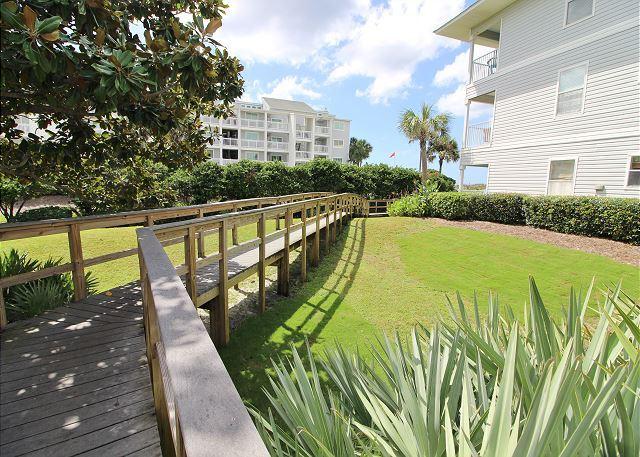 BEACHSIDE VILLAS CONDO - Residential