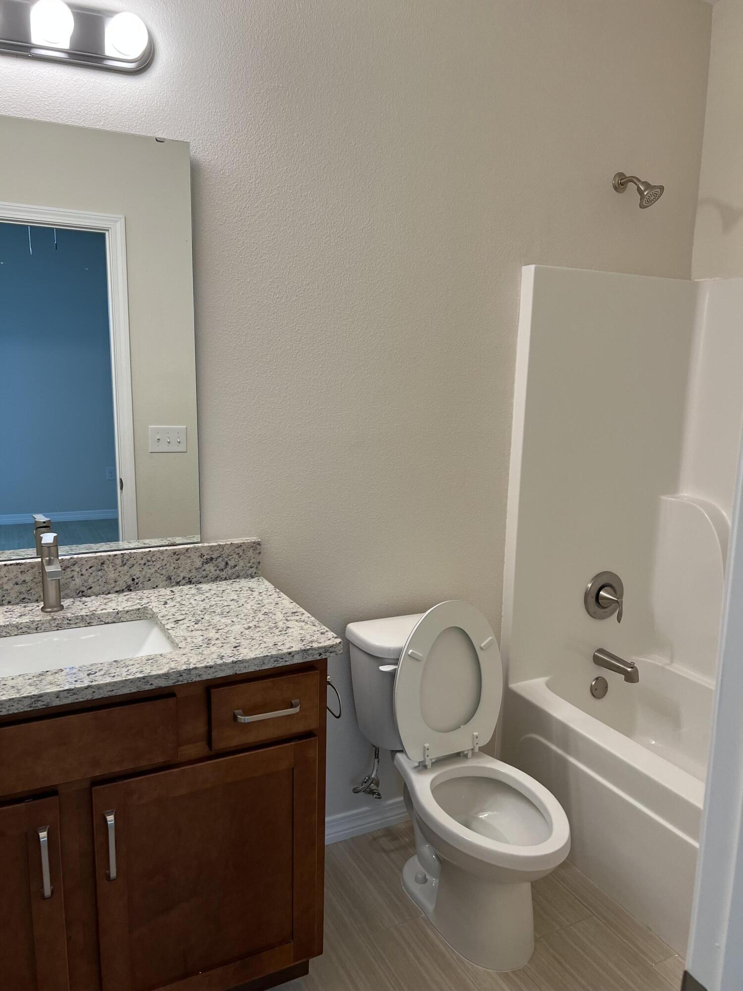 BROWNSVILLE STATION - Residential Lease