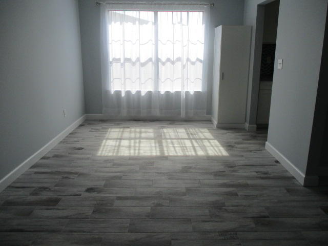 CHATEAU PRES DE LA MER - Residential Lease