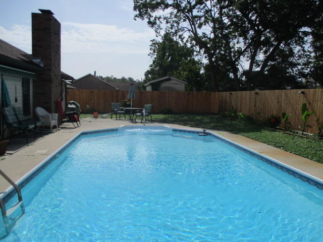 CHATEAU PRES DE LA MER - Residential Lease