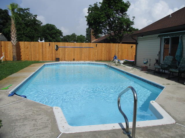 CHATEAU PRES DE LA MER - Residential Lease