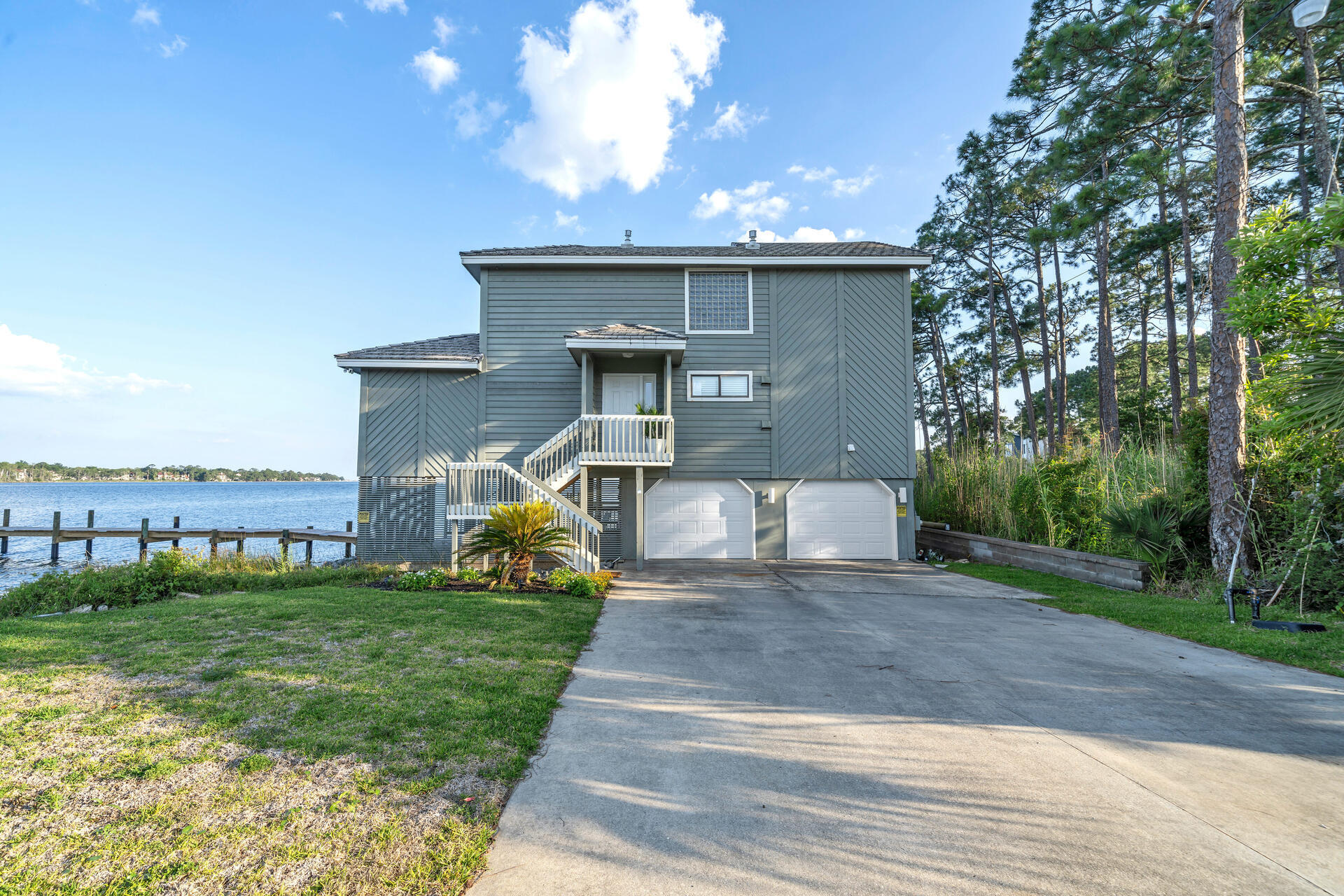 PINECREST ADDN - Residential