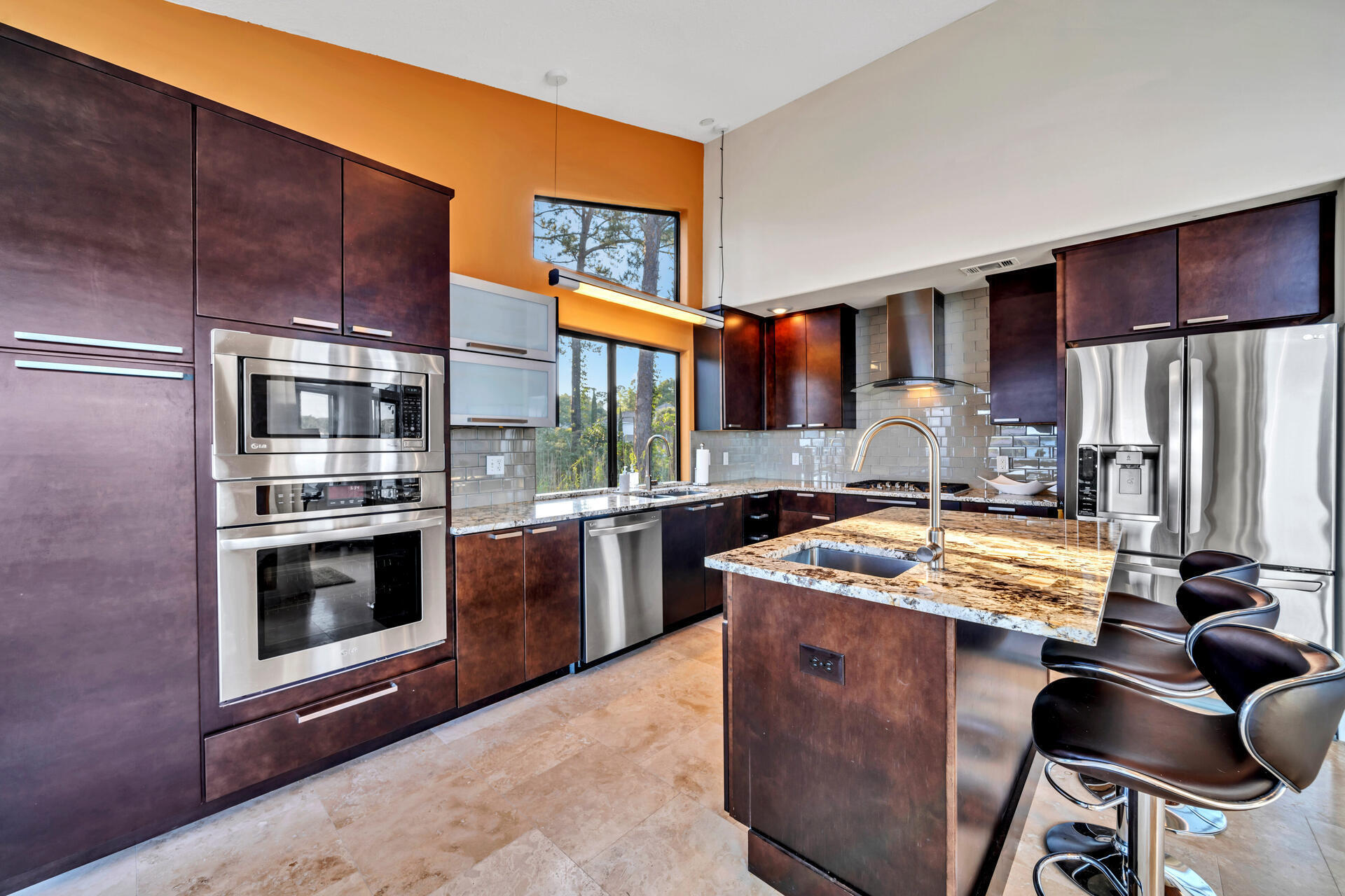 PINECREST ADDN - Residential