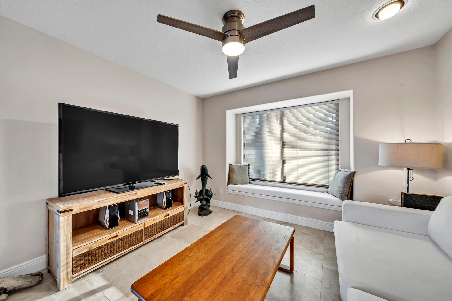PINECREST ADDN - Residential