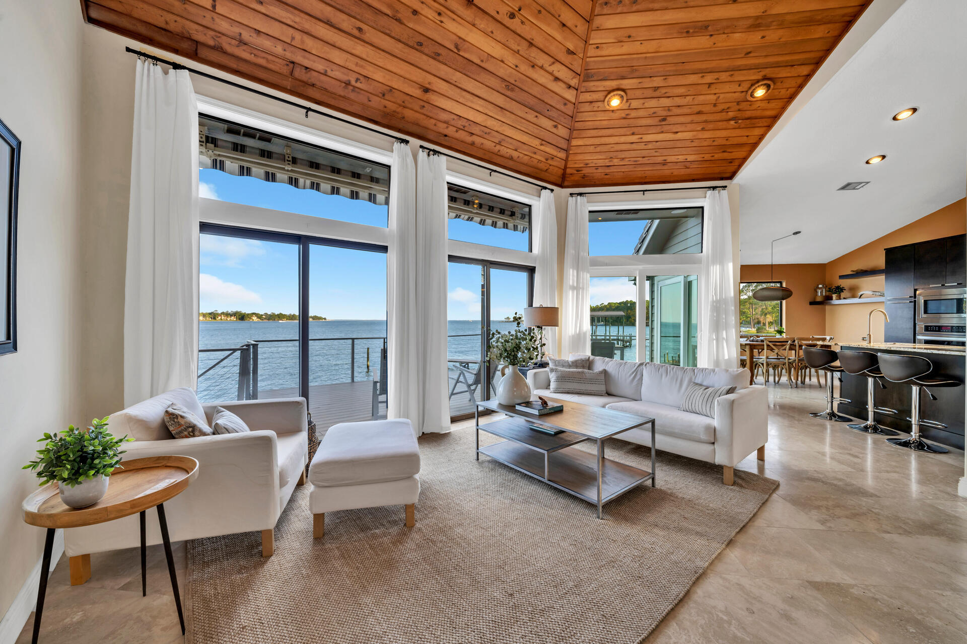 PINECREST ADDN - Residential