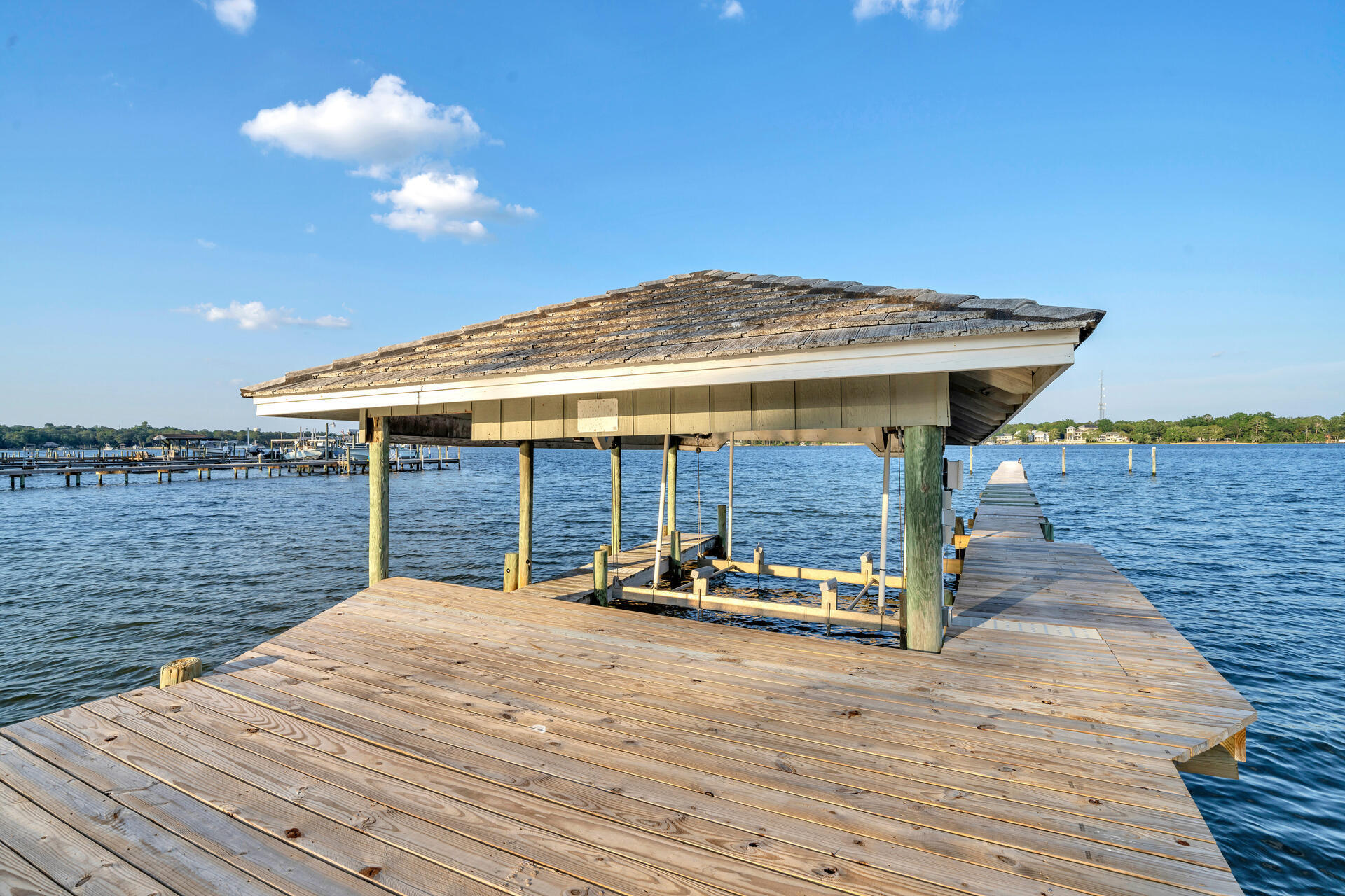 PINECREST ADDN - Residential