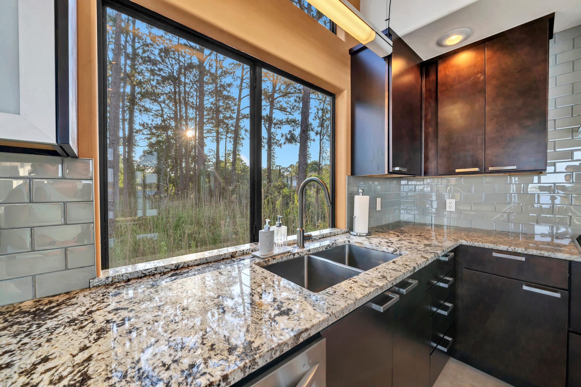 PINECREST ADDN - Residential