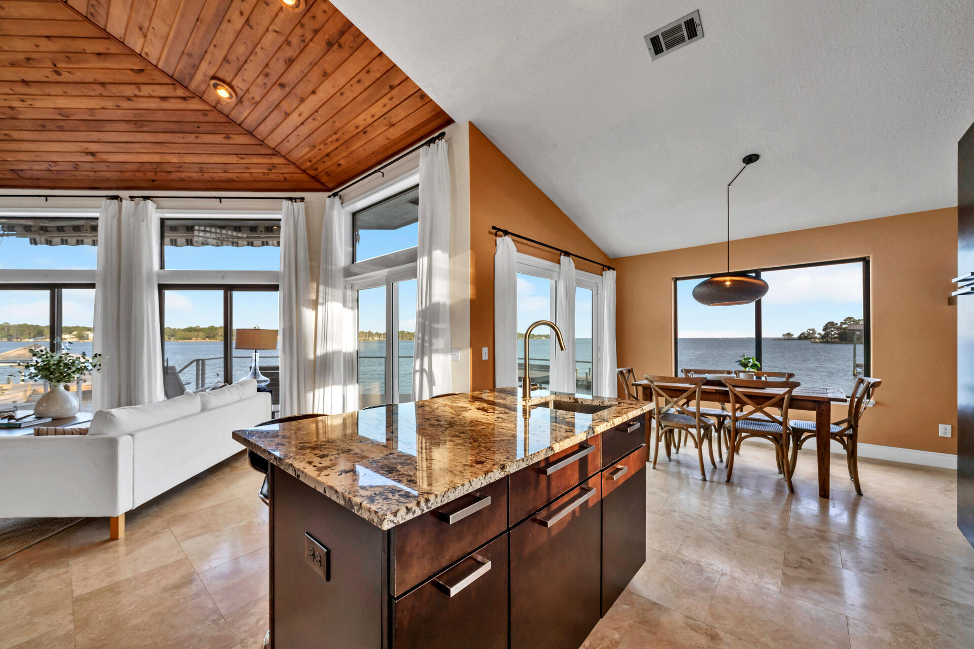 PINECREST ADDN - Residential
