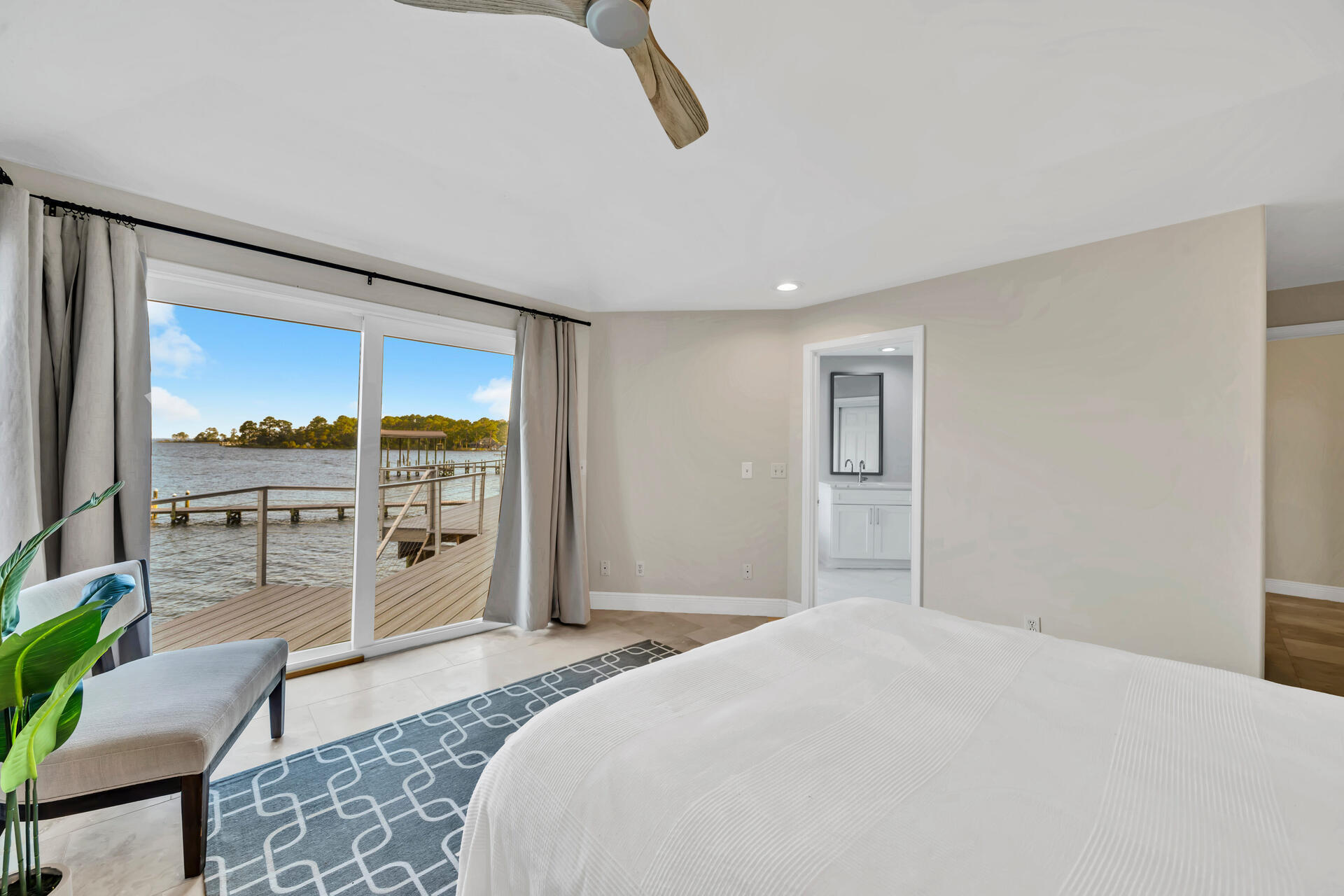 PINECREST ADDN - Residential