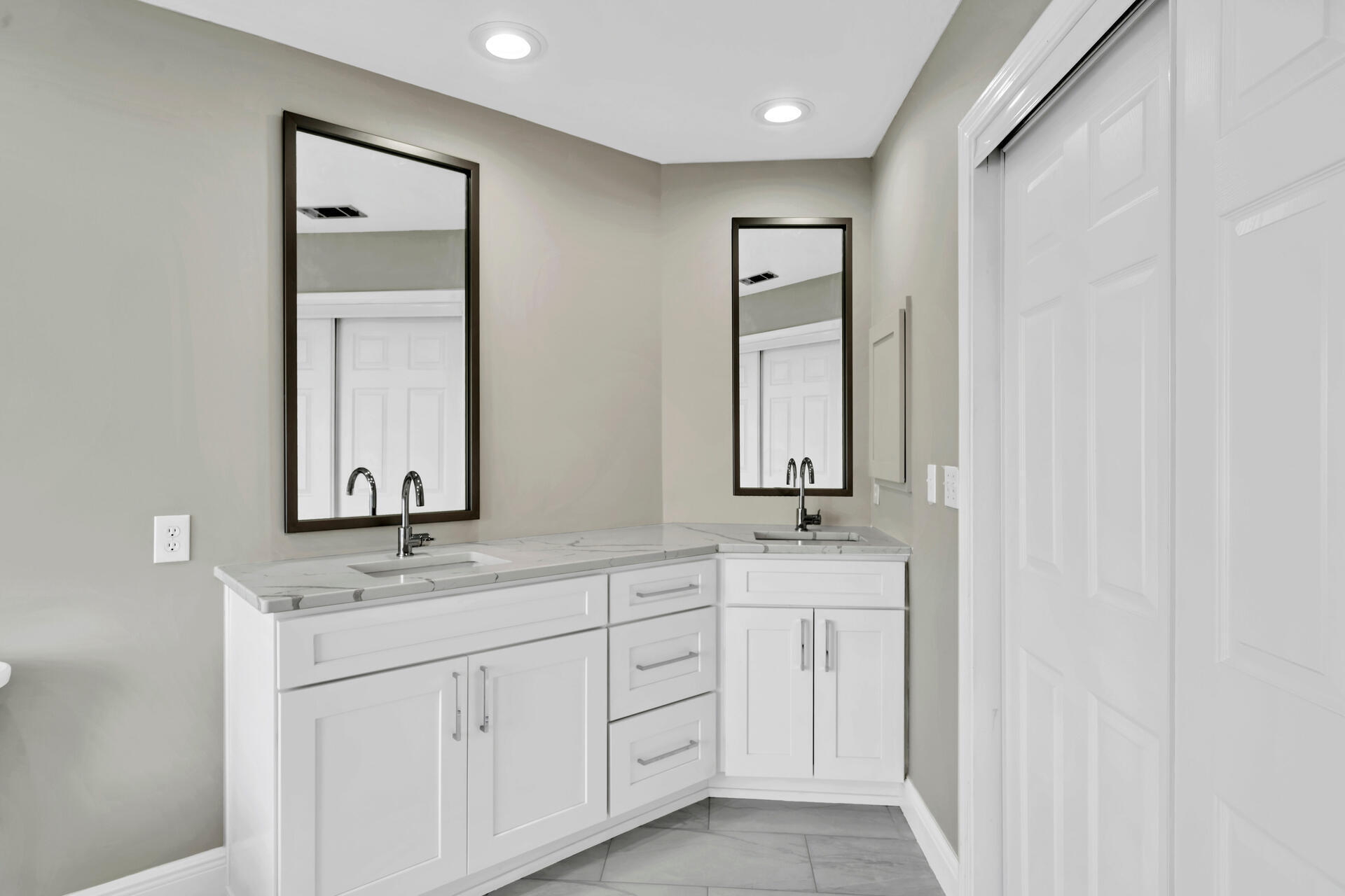 PINECREST ADDN - Residential