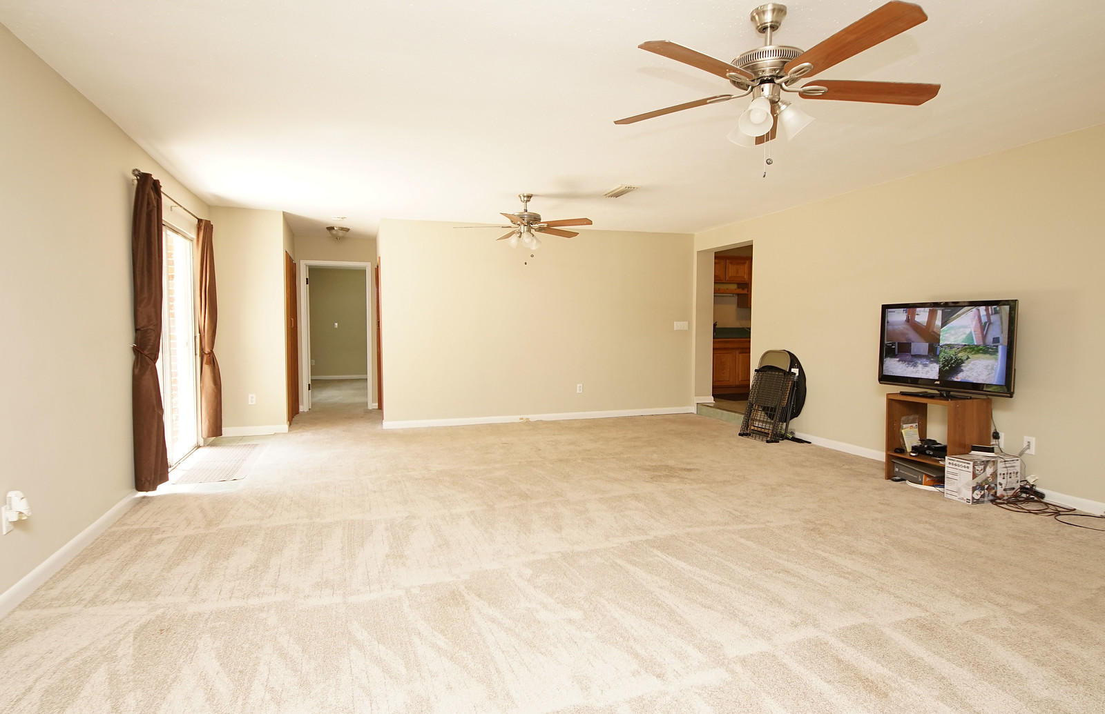 PINECREST HILLS - Residential