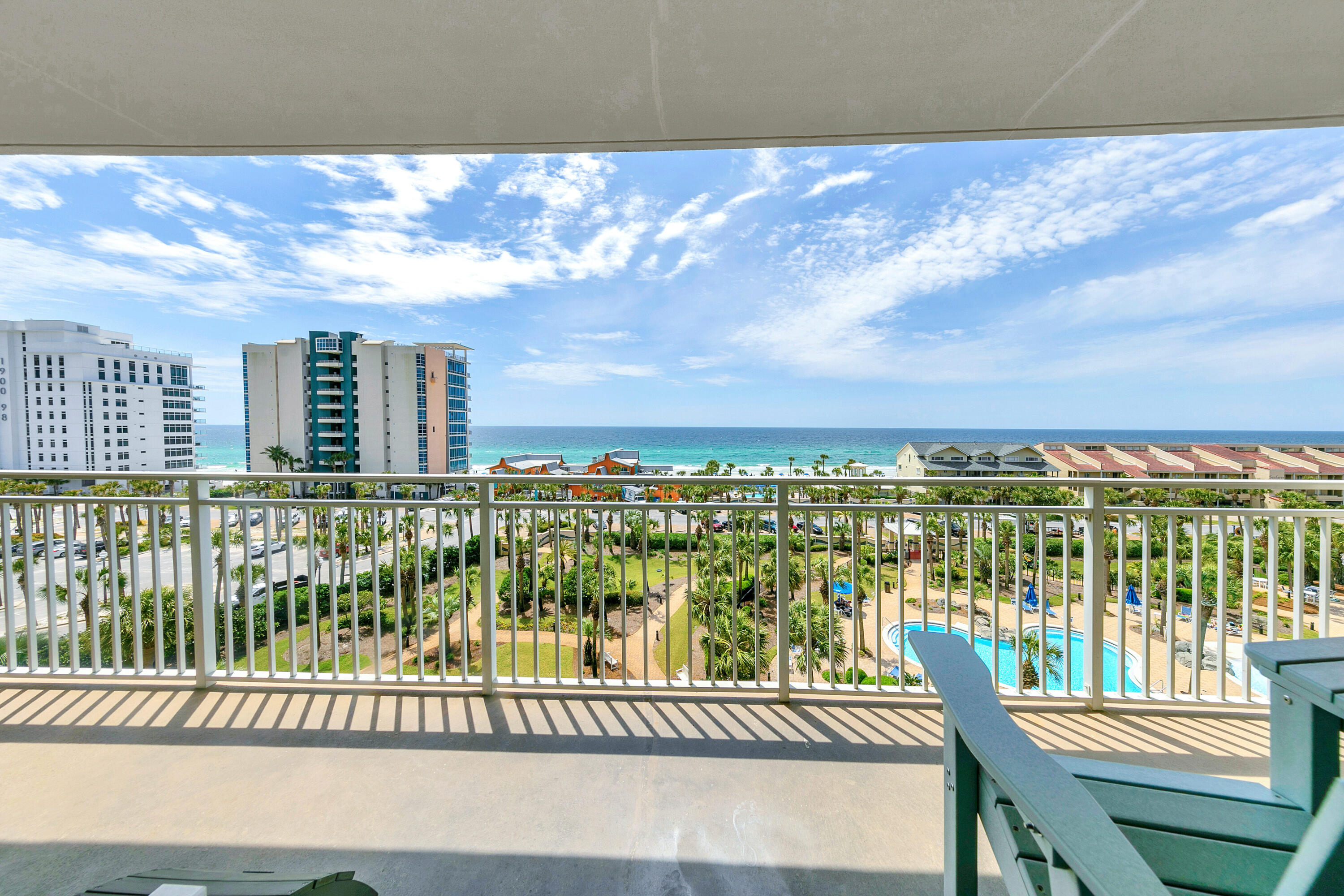 STERLING SHORES - Residential