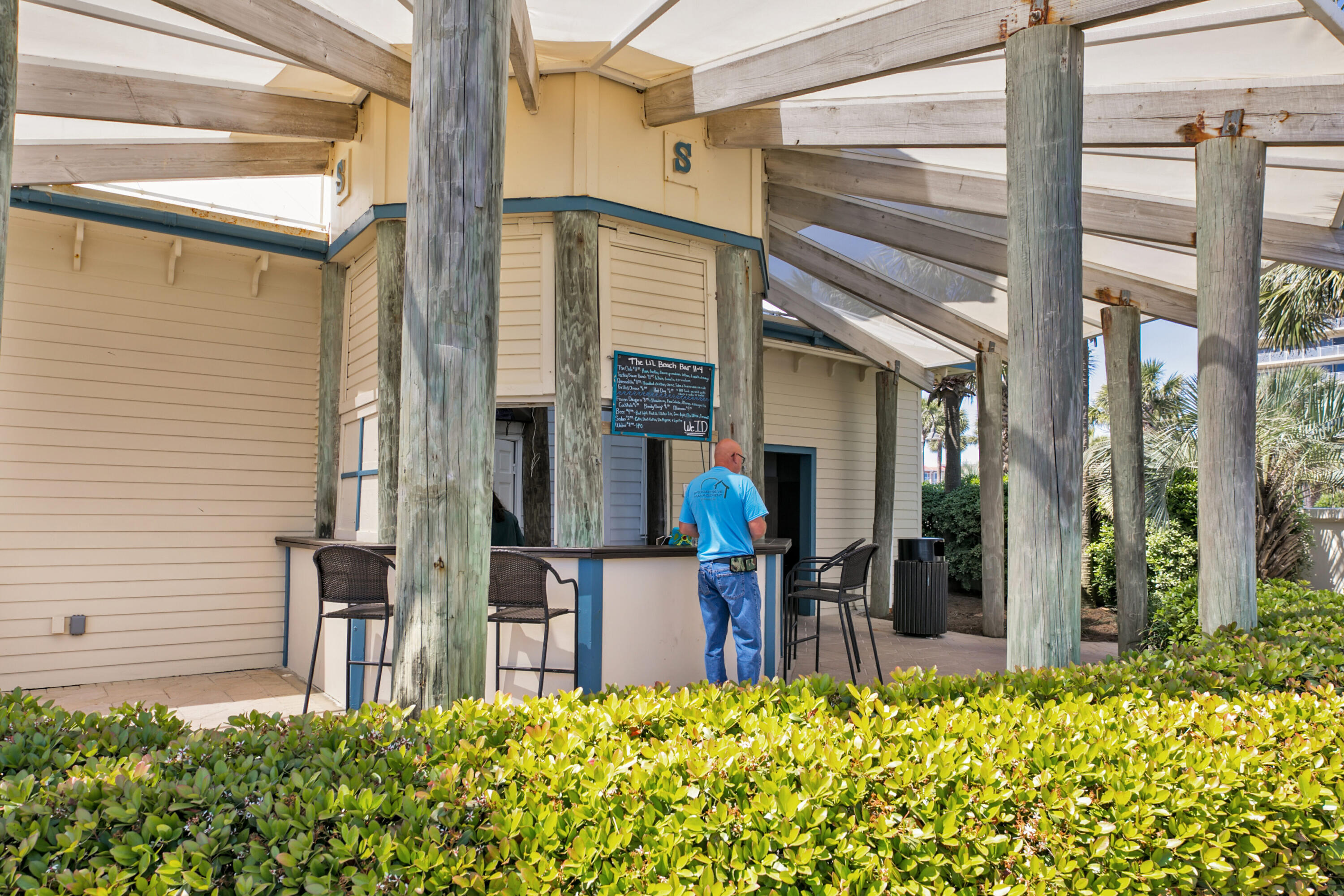 STERLING SHORES - Residential