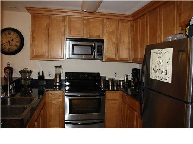 OLD BAY VILLAGE CONDO - Residential Lease