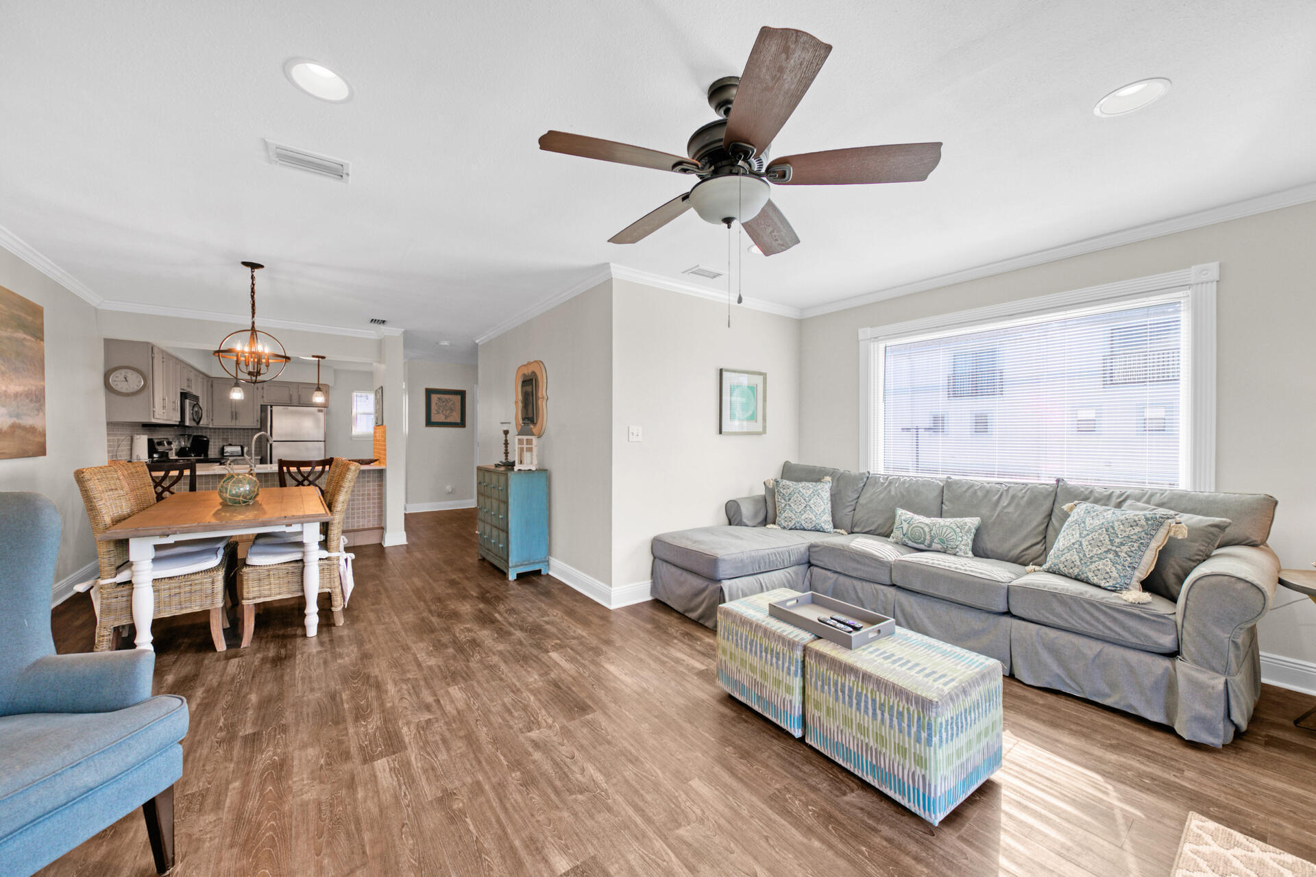 COSTA VISTA T/H - Residential