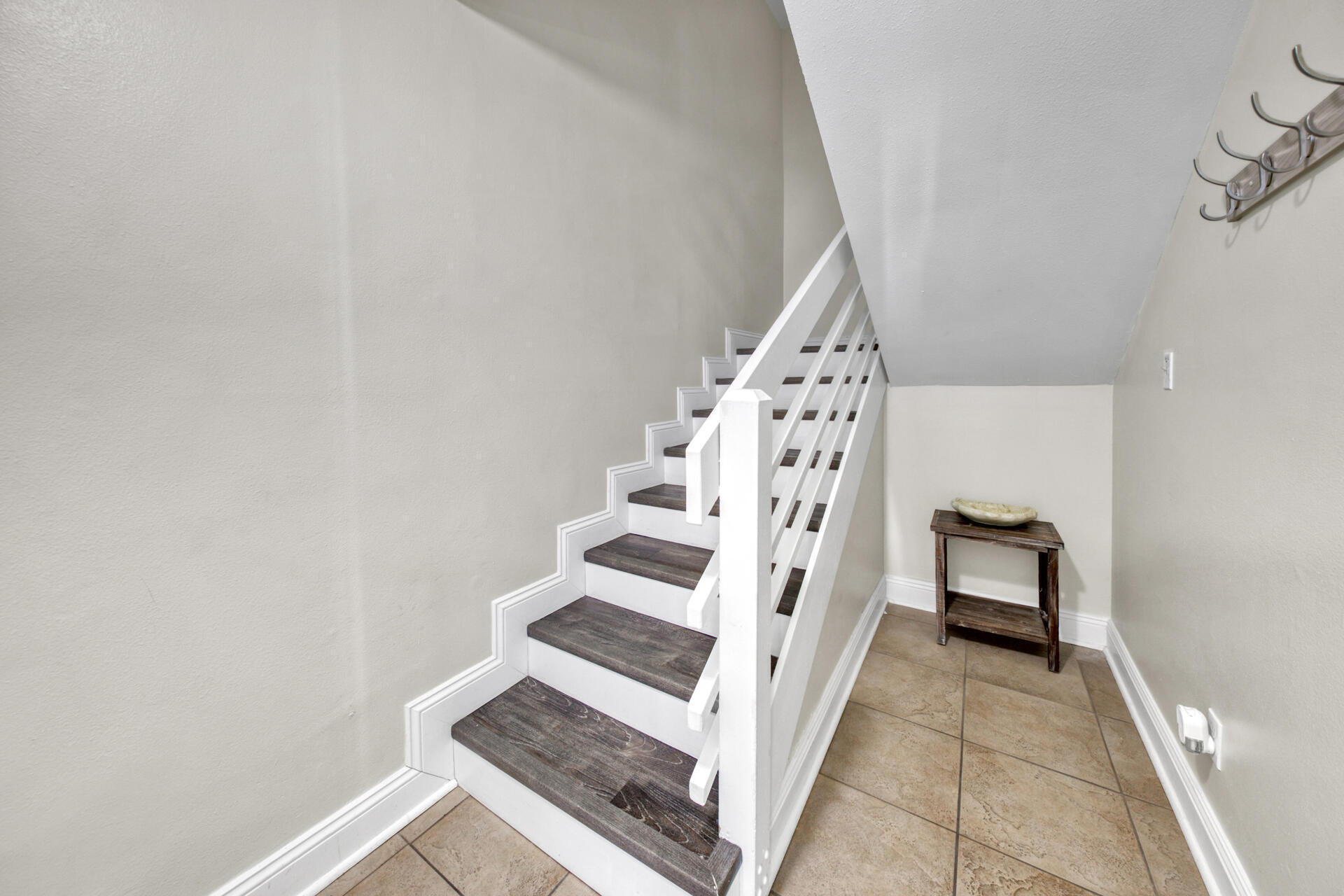 COSTA VISTA T/H - Residential