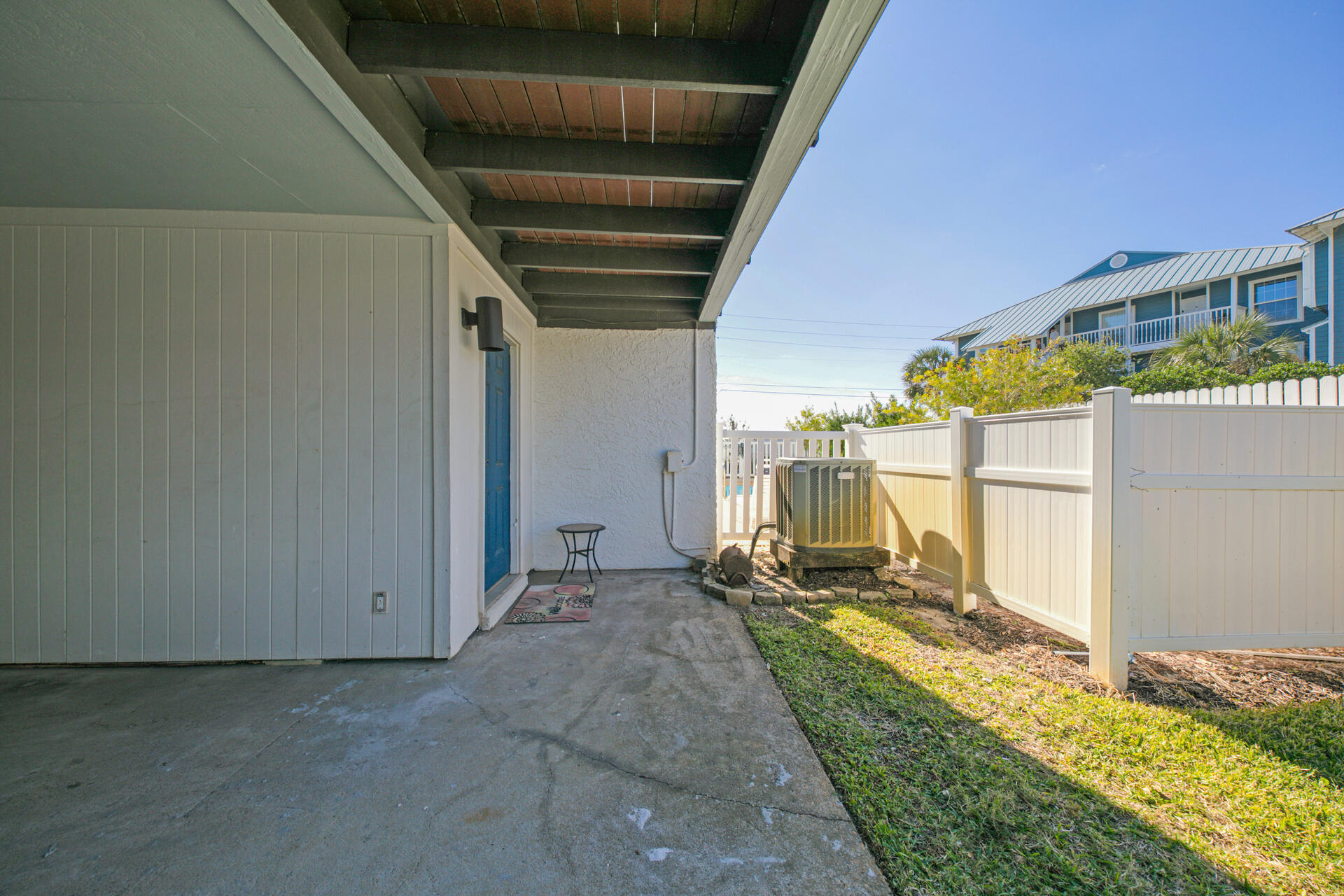 COSTA VISTA T/H - Residential