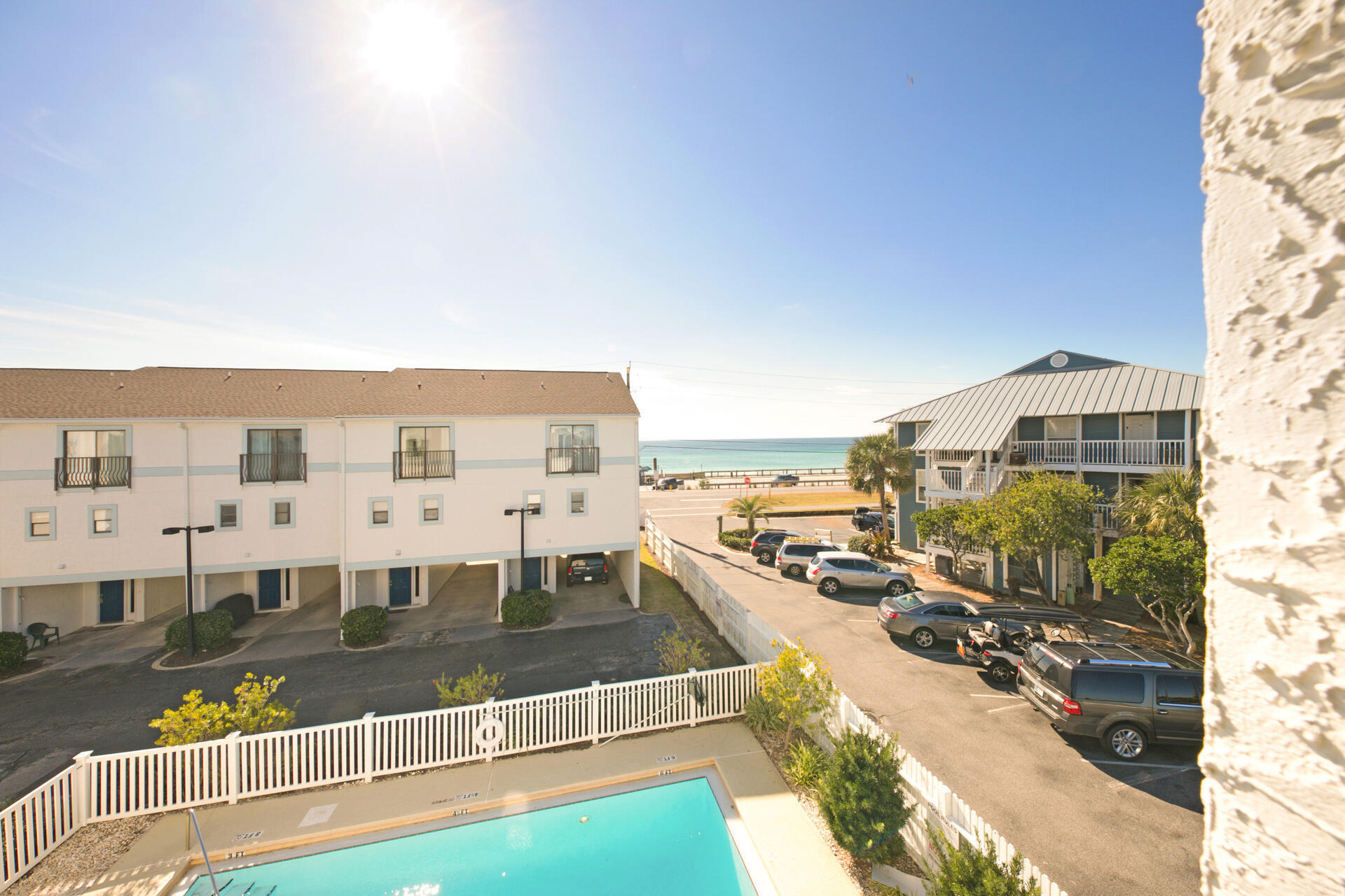 COSTA VISTA T/H - Residential