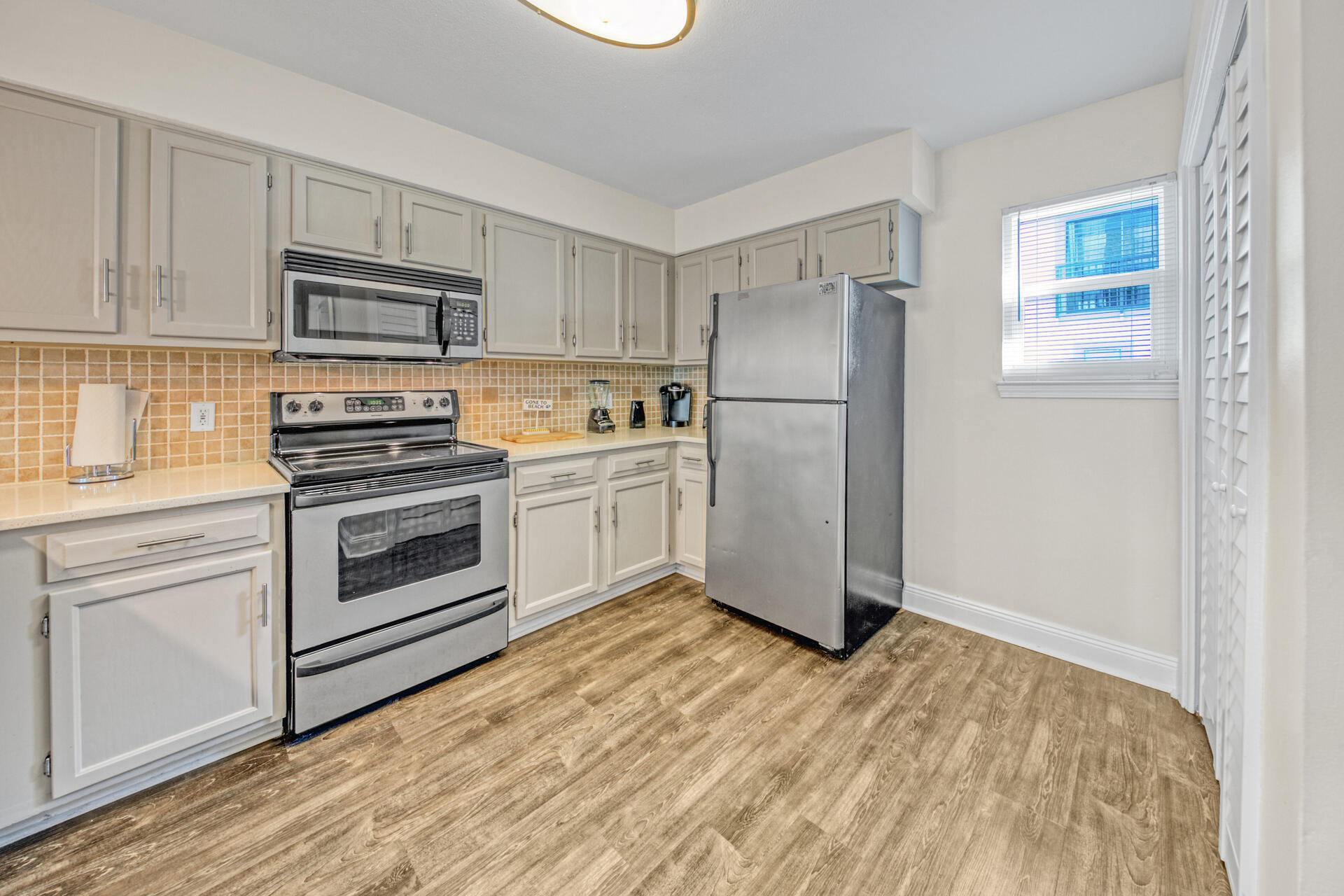 COSTA VISTA T/H - Residential