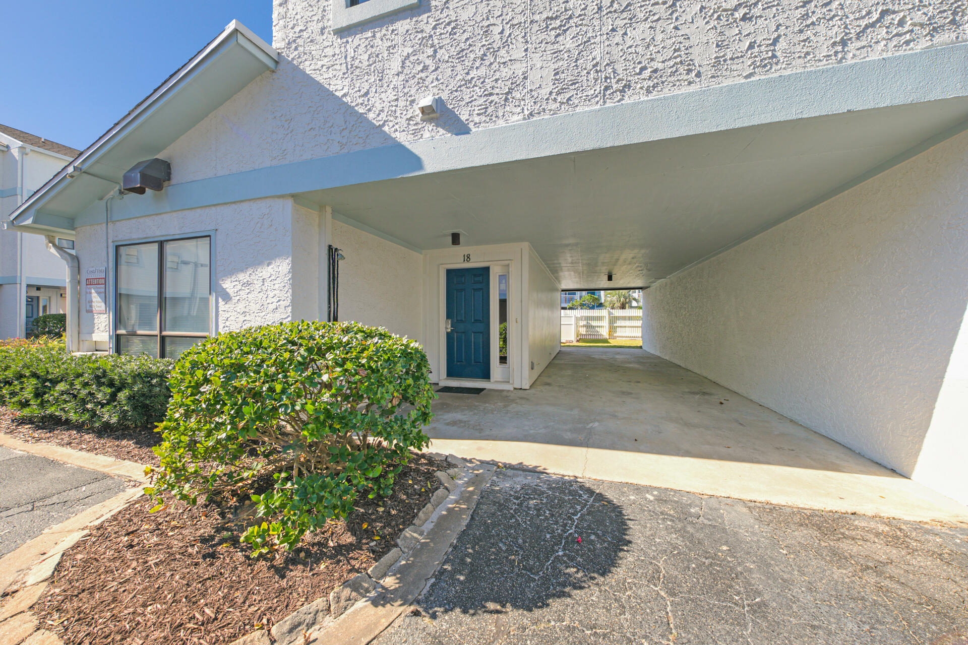 COSTA VISTA T/H - Residential