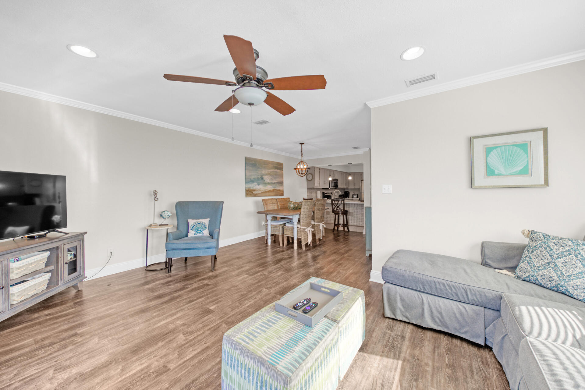COSTA VISTA T/H - Residential