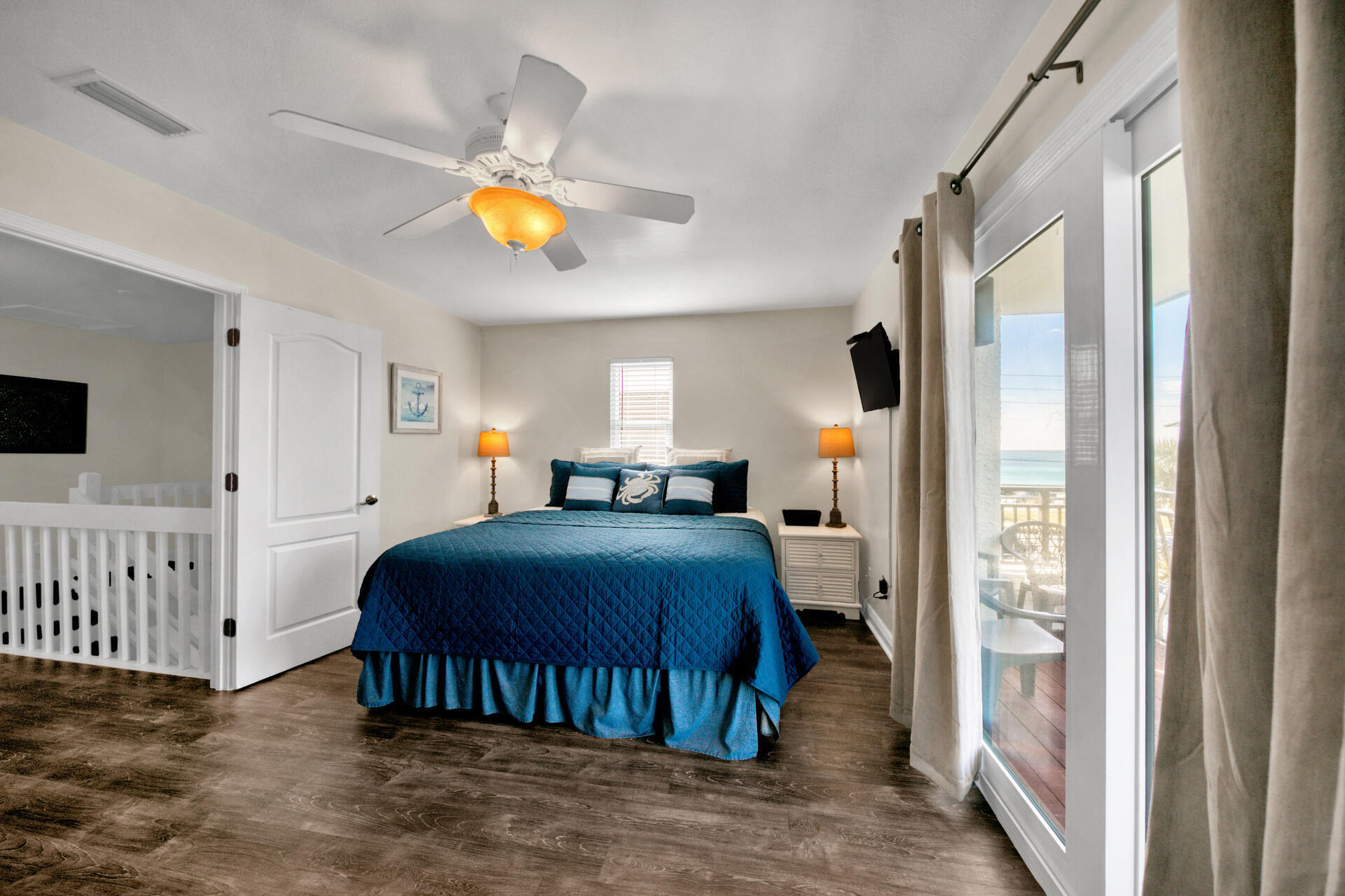COSTA VISTA T/H - Residential