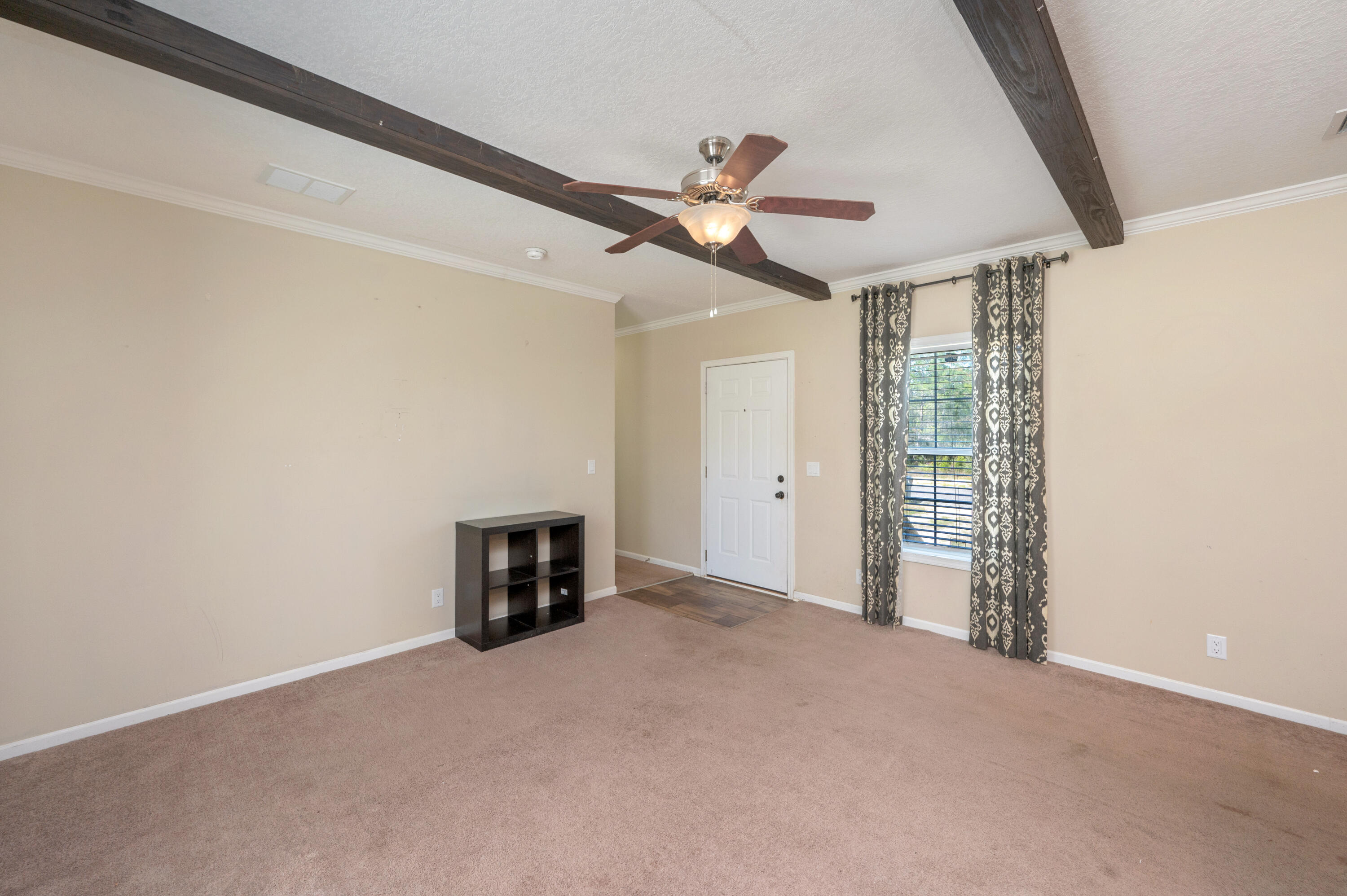OAKWOOD HILLS UNIT 1 - Residential Lease