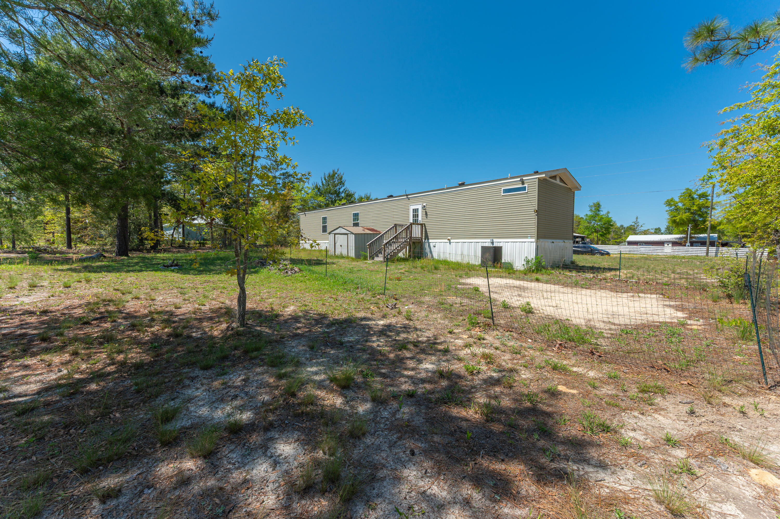 OAKWOOD HILLS UNIT 1 - Residential Lease