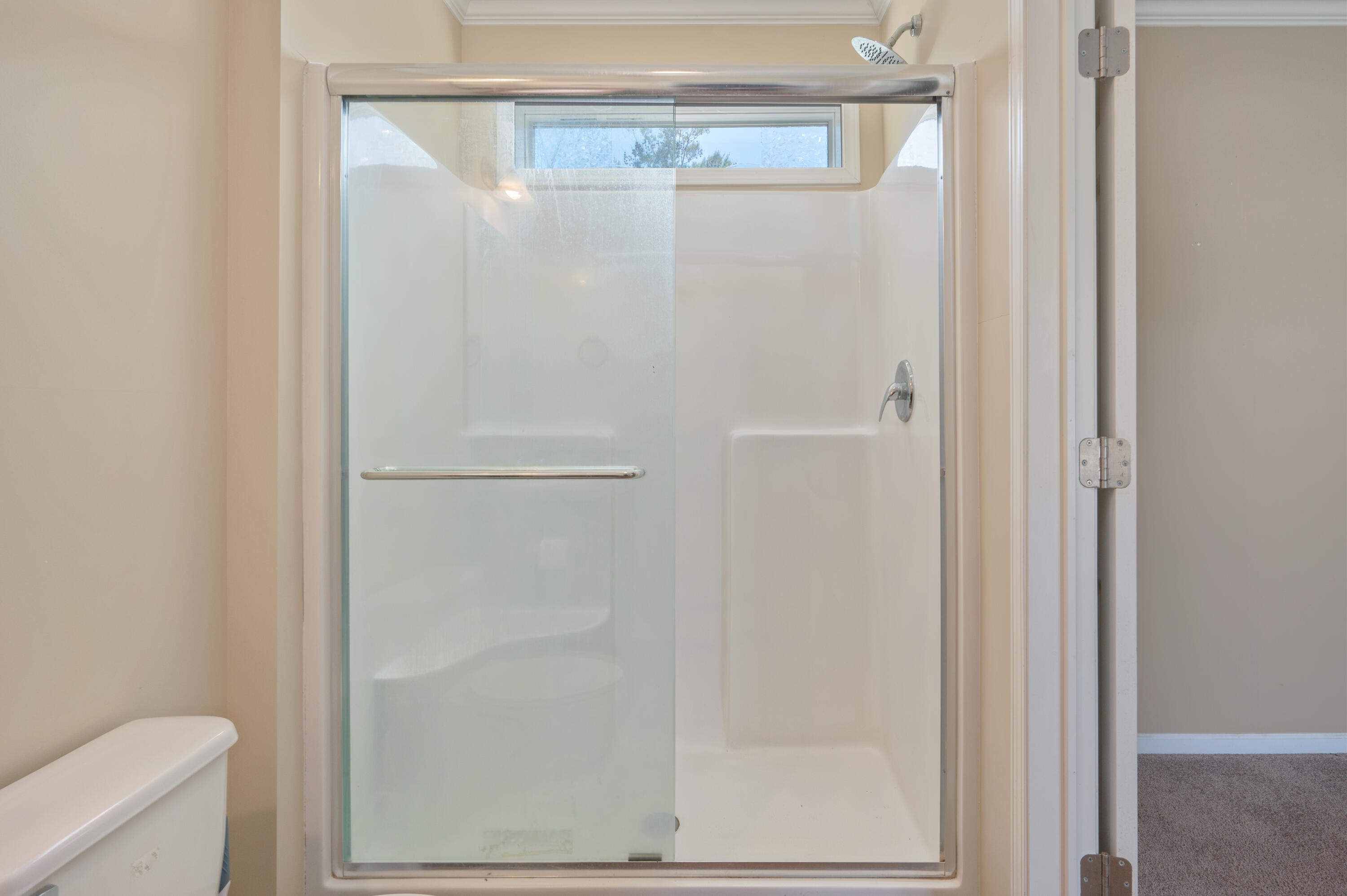 OAKWOOD HILLS UNIT 1 - Residential Lease