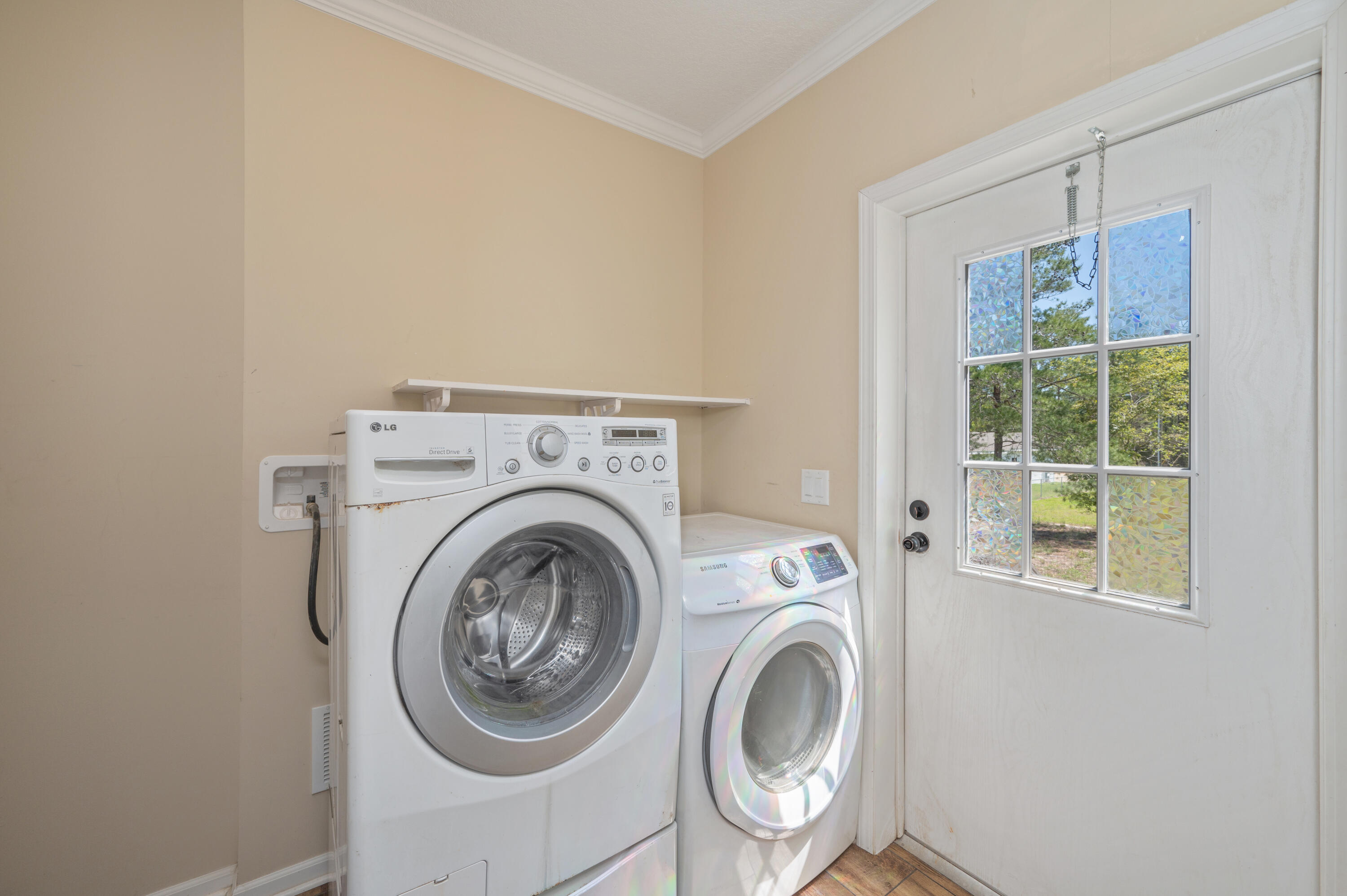 OAKWOOD HILLS UNIT 1 - Residential Lease