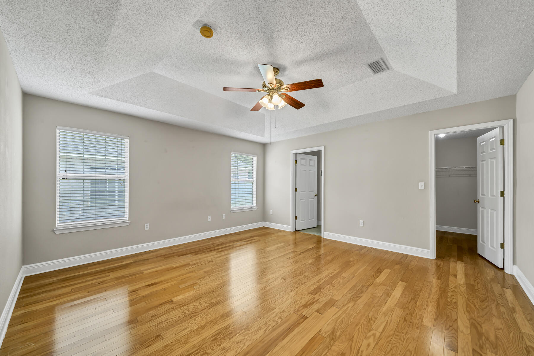 SOUND HAMMOCK - Residential Lease