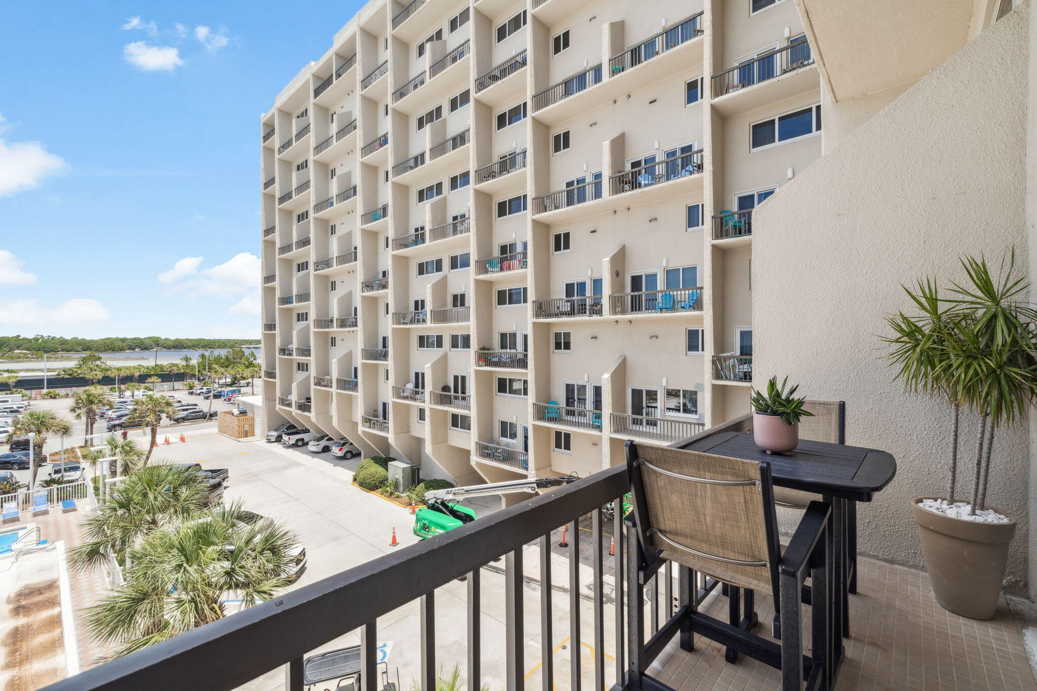 PINNACLE PORT PHASE I - Residential