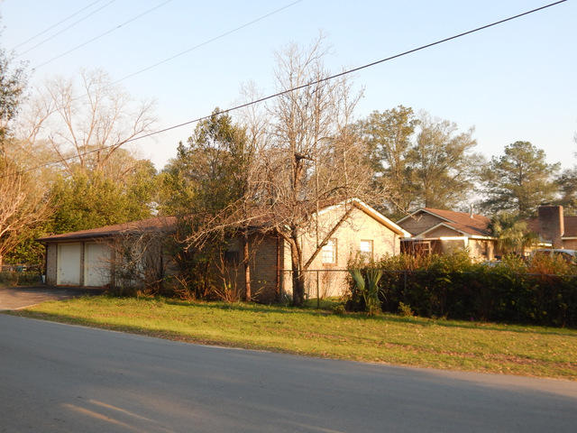 HOLT - Residential
