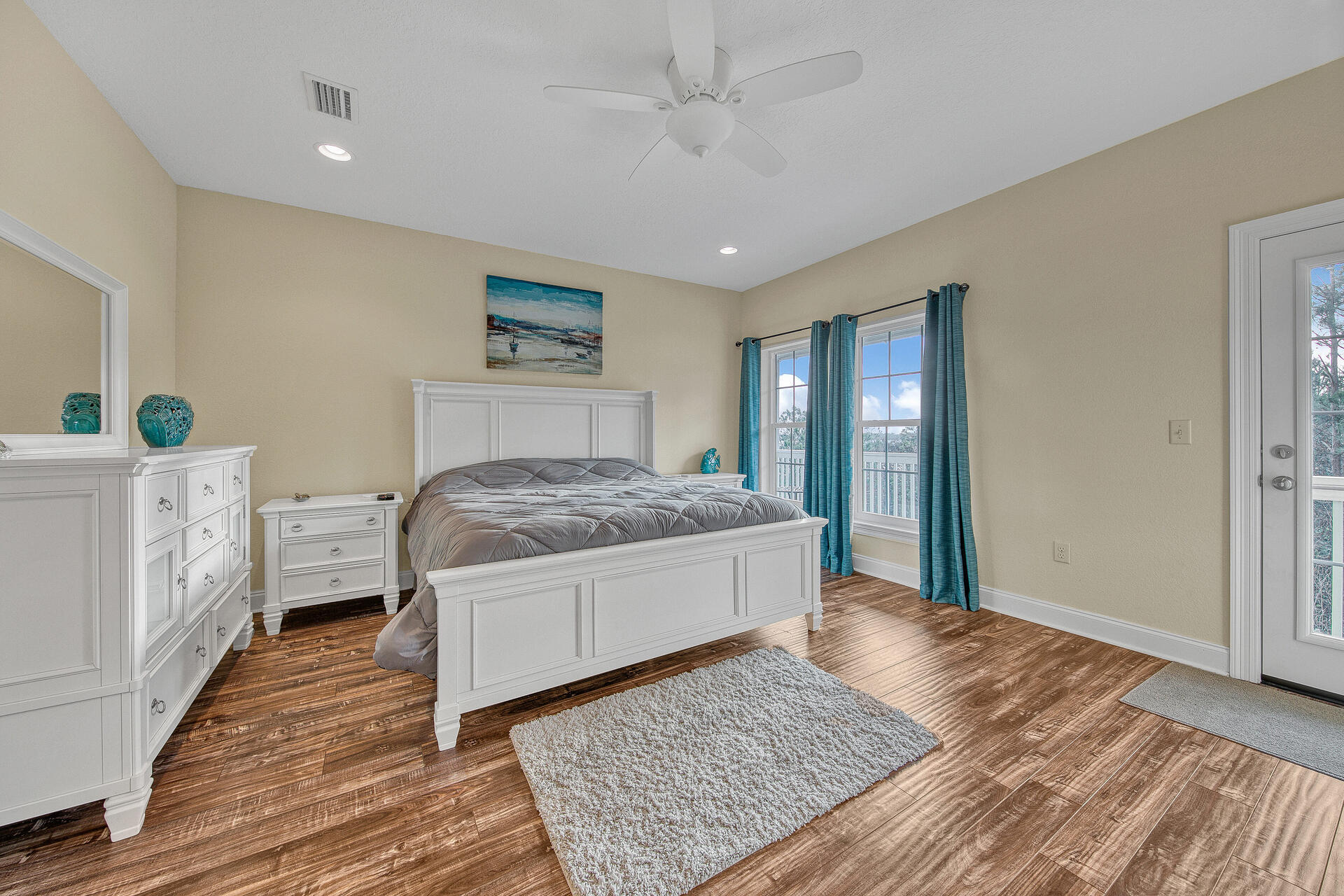 SPARKLING WATERS - Residential