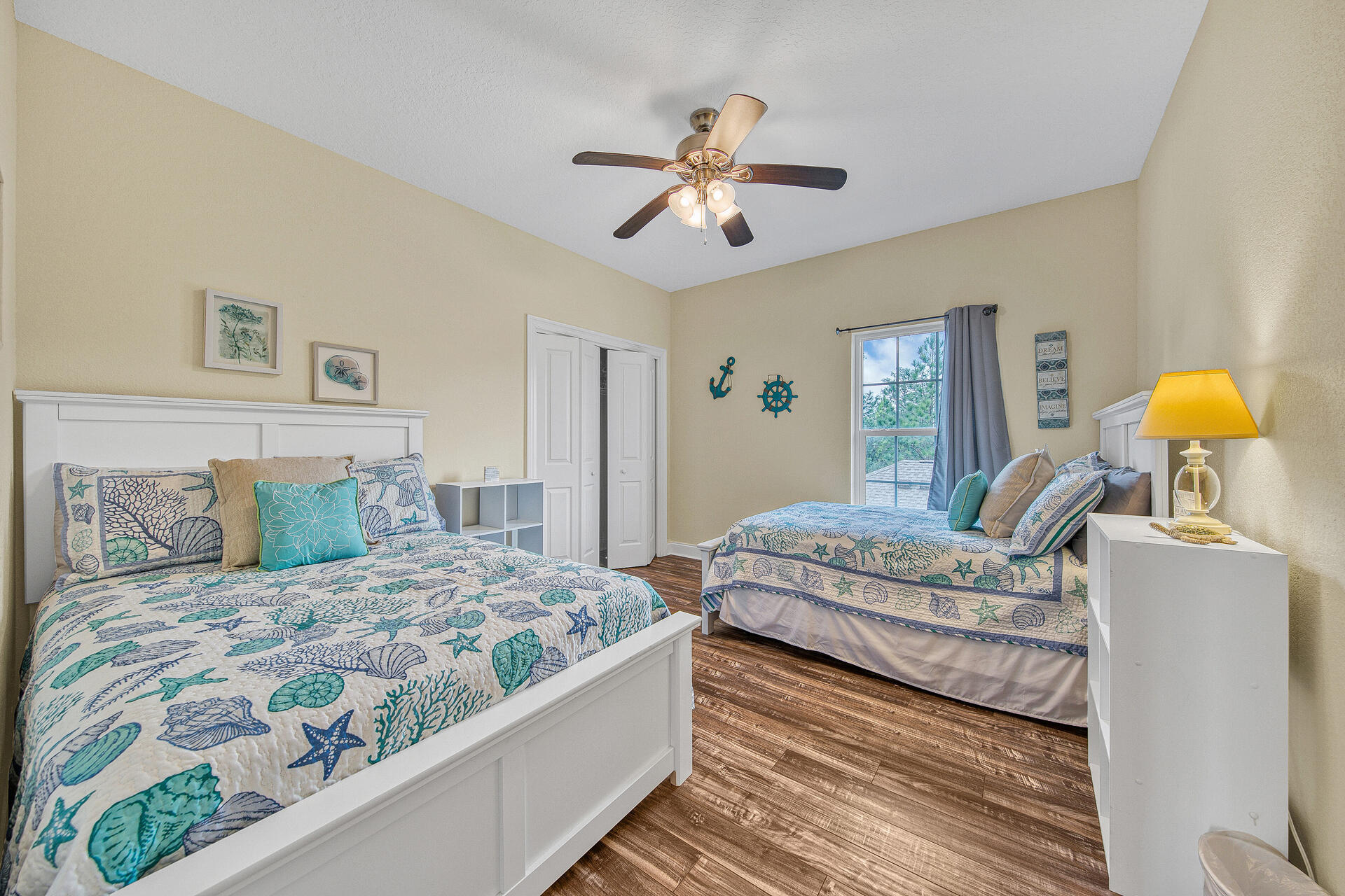 SPARKLING WATERS - Residential