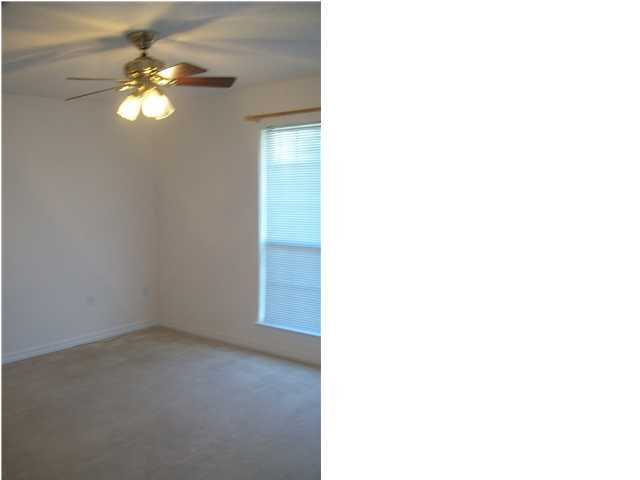 FOXWOOD ADDITION S/D - Residential Lease