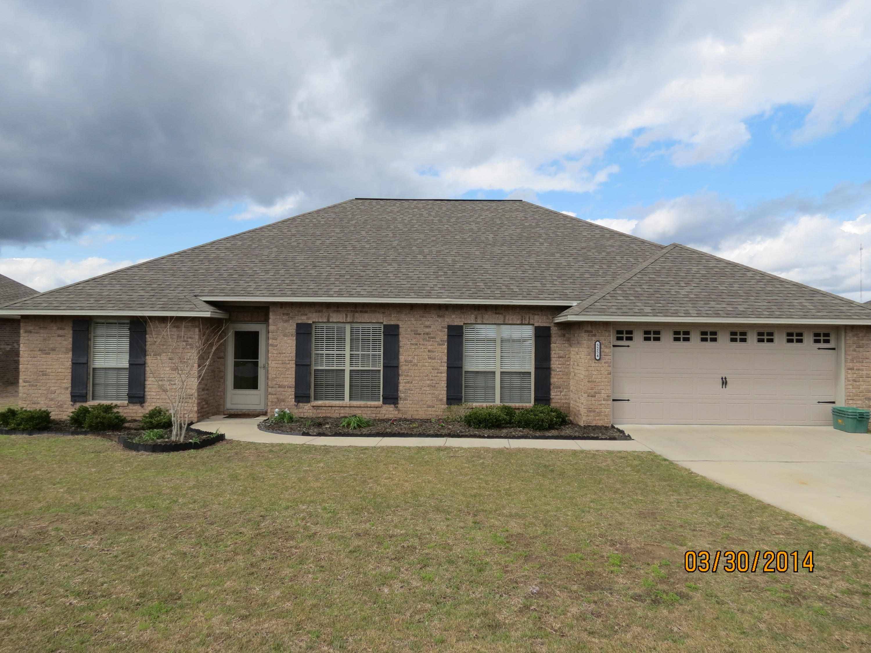 LEE FARMS PH III LOT 38 BLK B - Residential Lease
