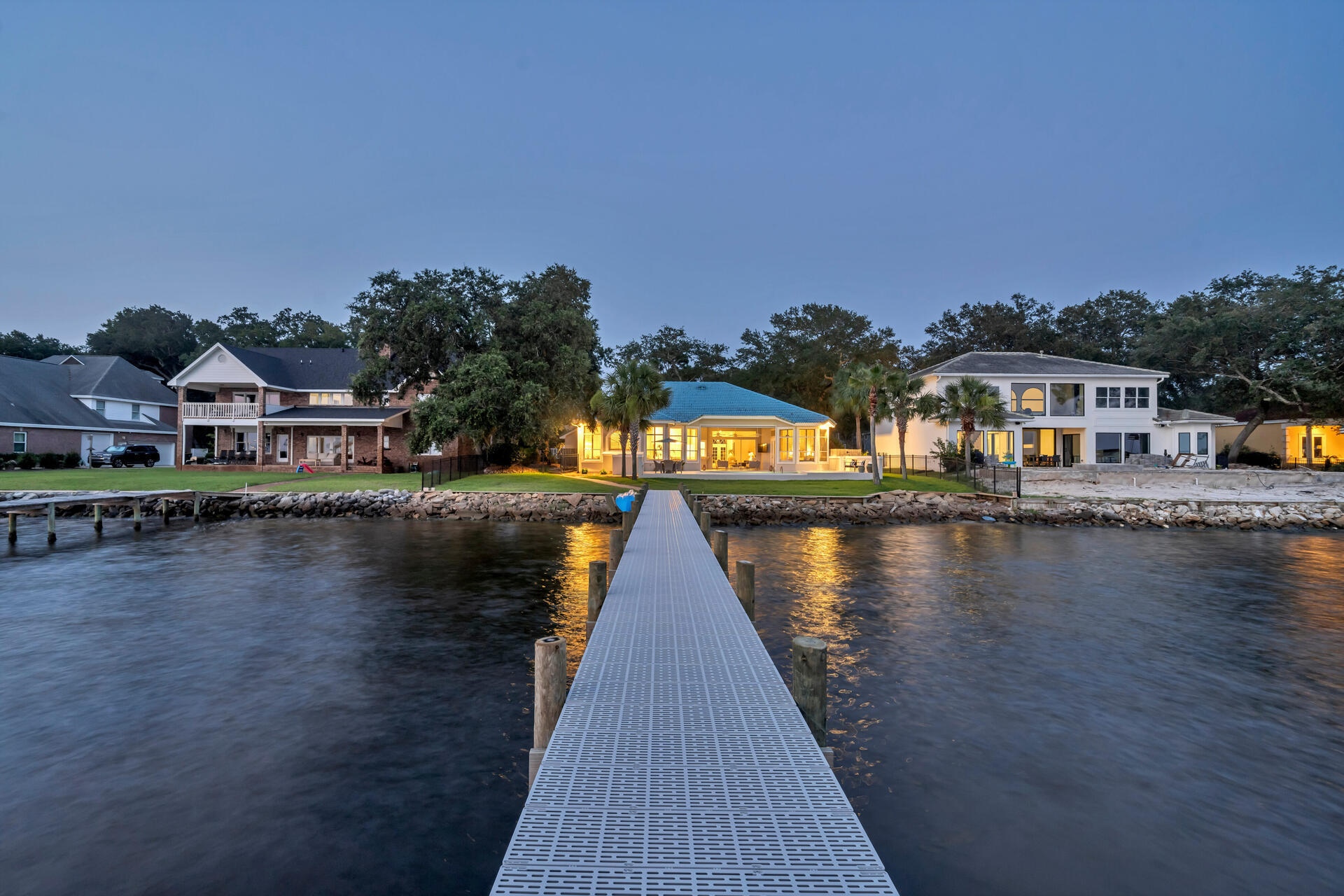 WINDWARD PH 1 BLUEWATER BAY - Residential