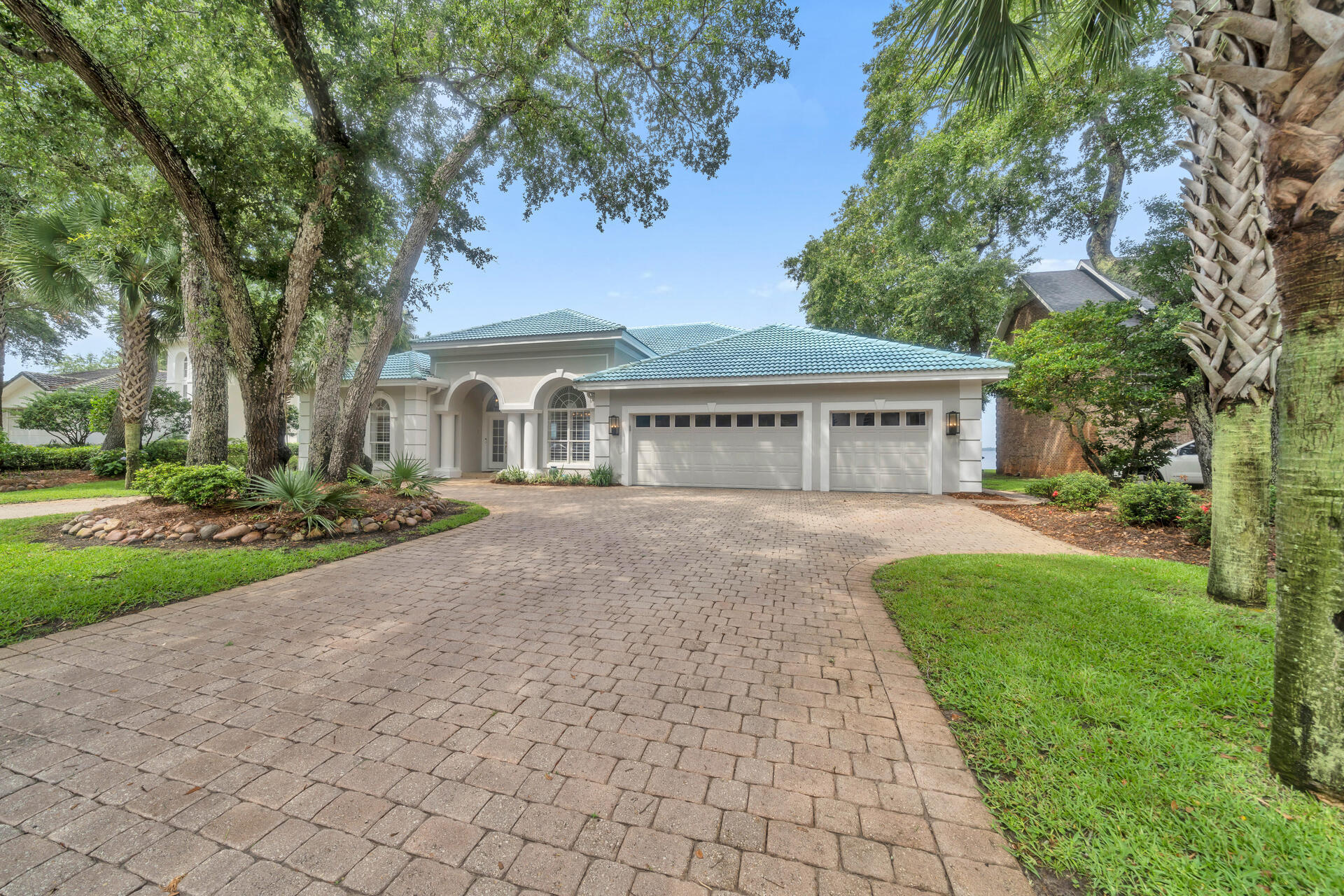 WINDWARD PH 1 BLUEWATER BAY - Residential