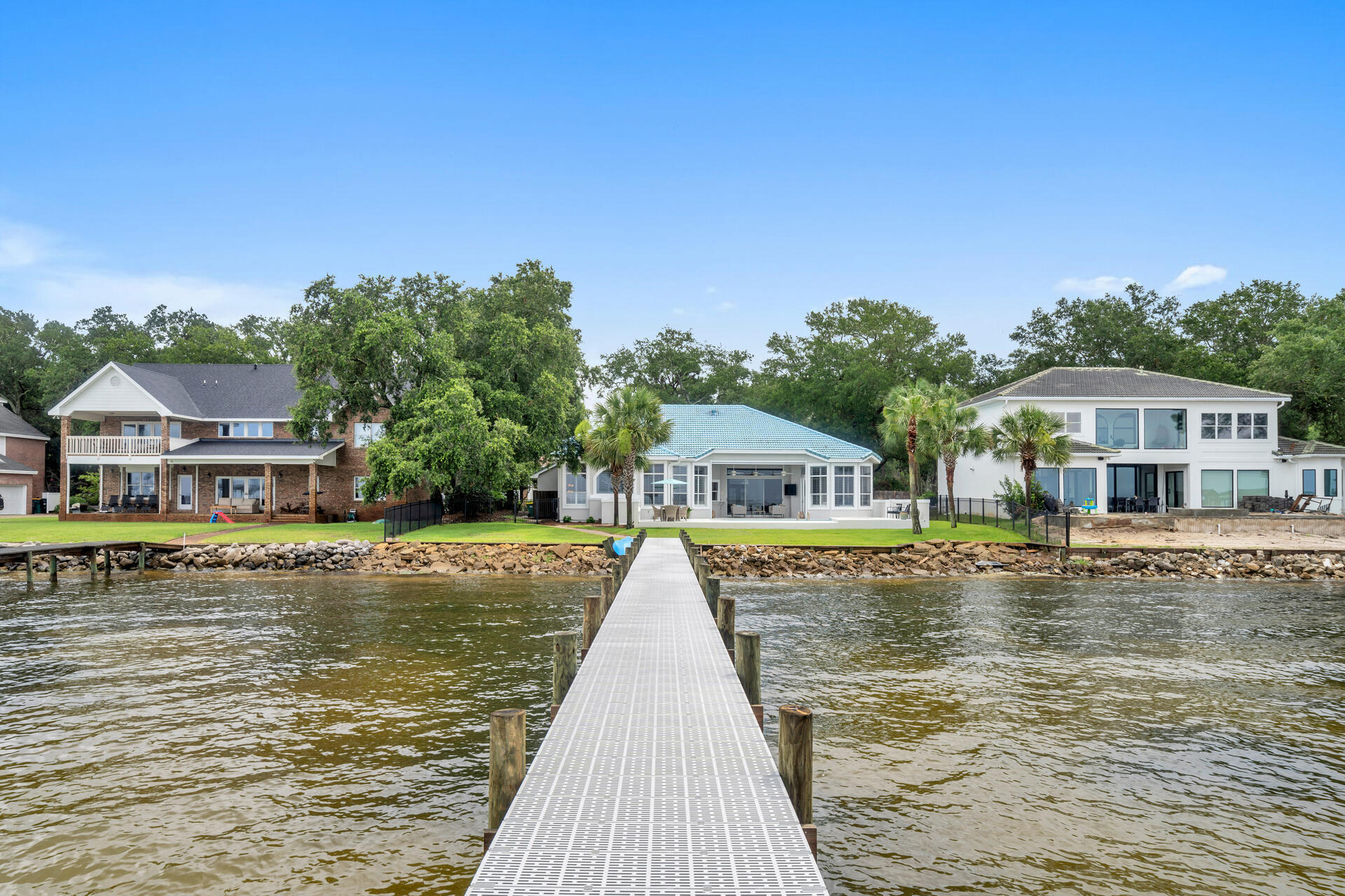 WINDWARD PH 1 BLUEWATER BAY - Residential