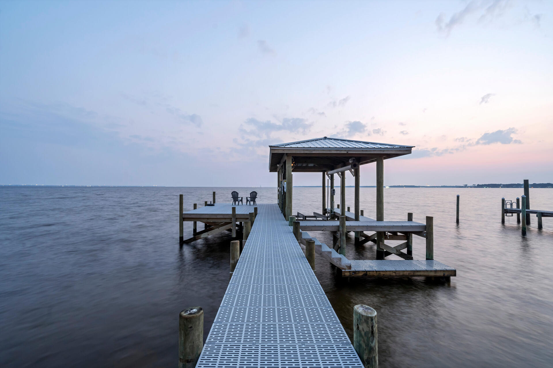 WINDWARD PH 1 BLUEWATER BAY - Residential
