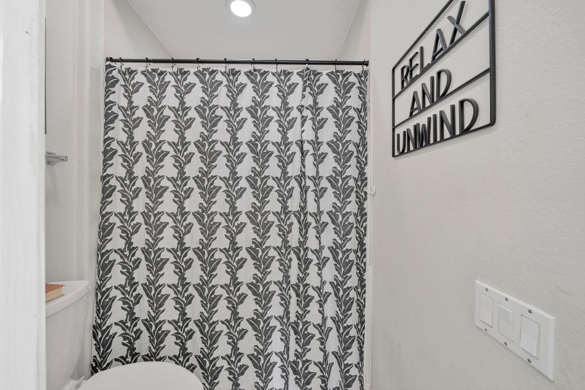 WINDWARD PH 1 BLUEWATER BAY - Residential